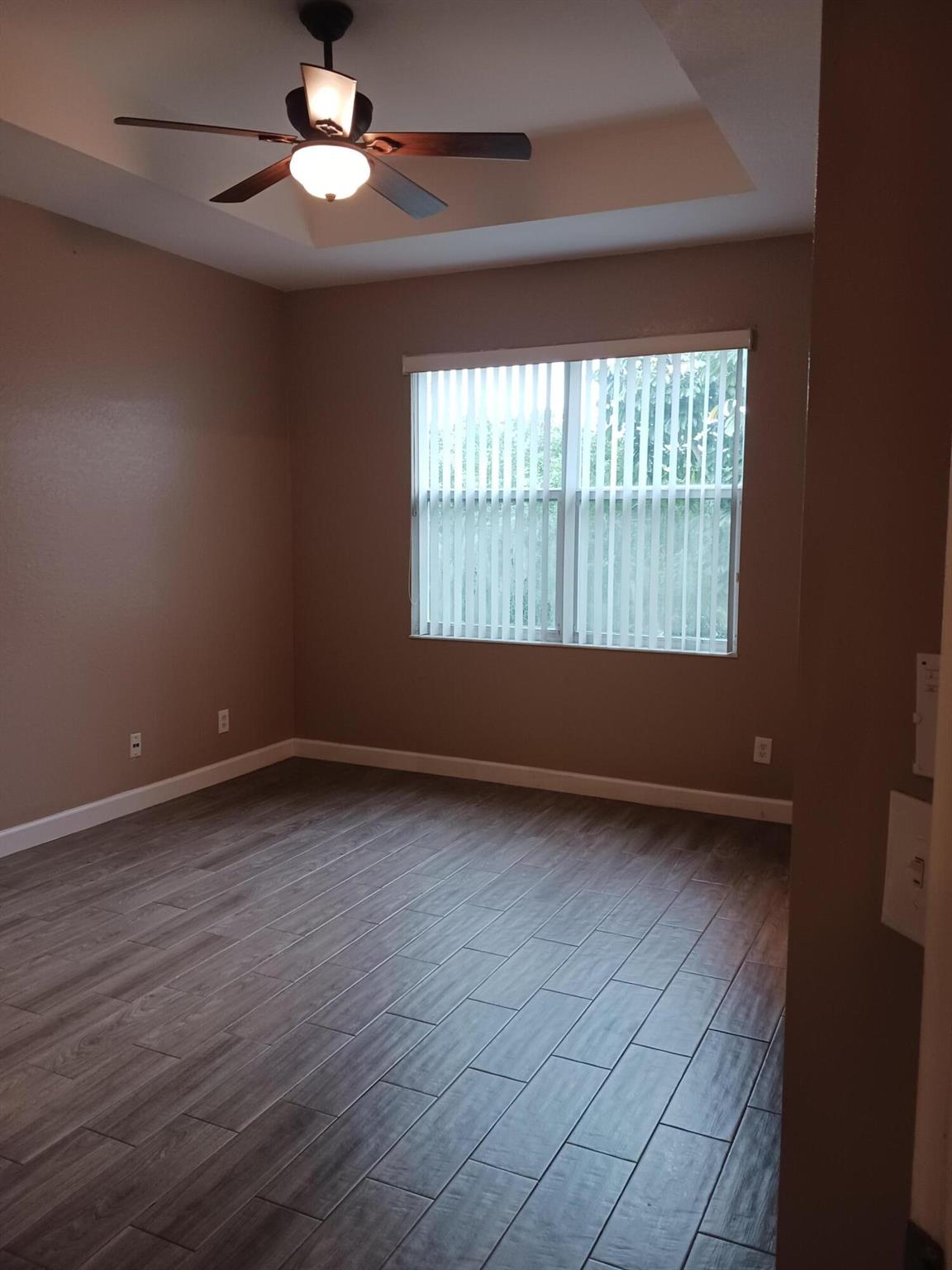 PIPERS CAY CONDO - Residential Lease