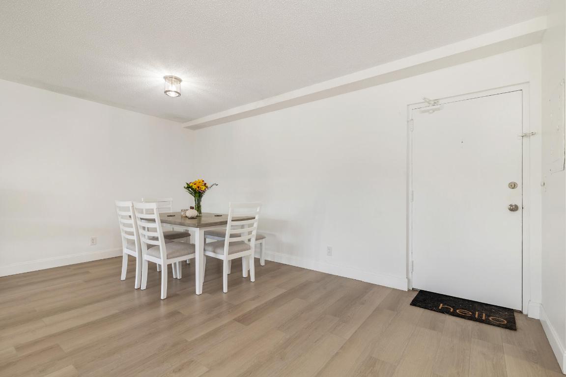 505 Spencer Drive 207