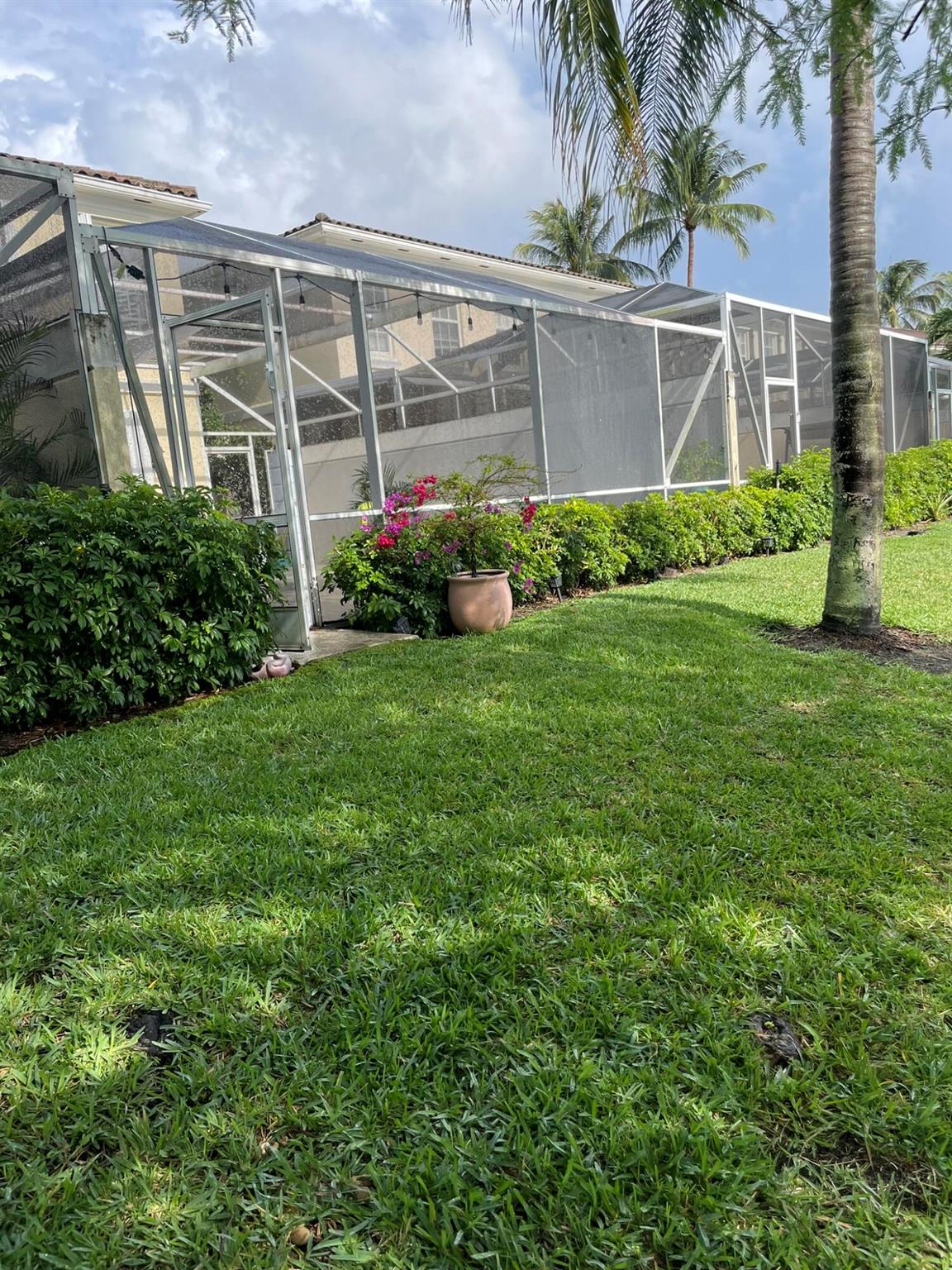 CATALINA LAKES - Residential