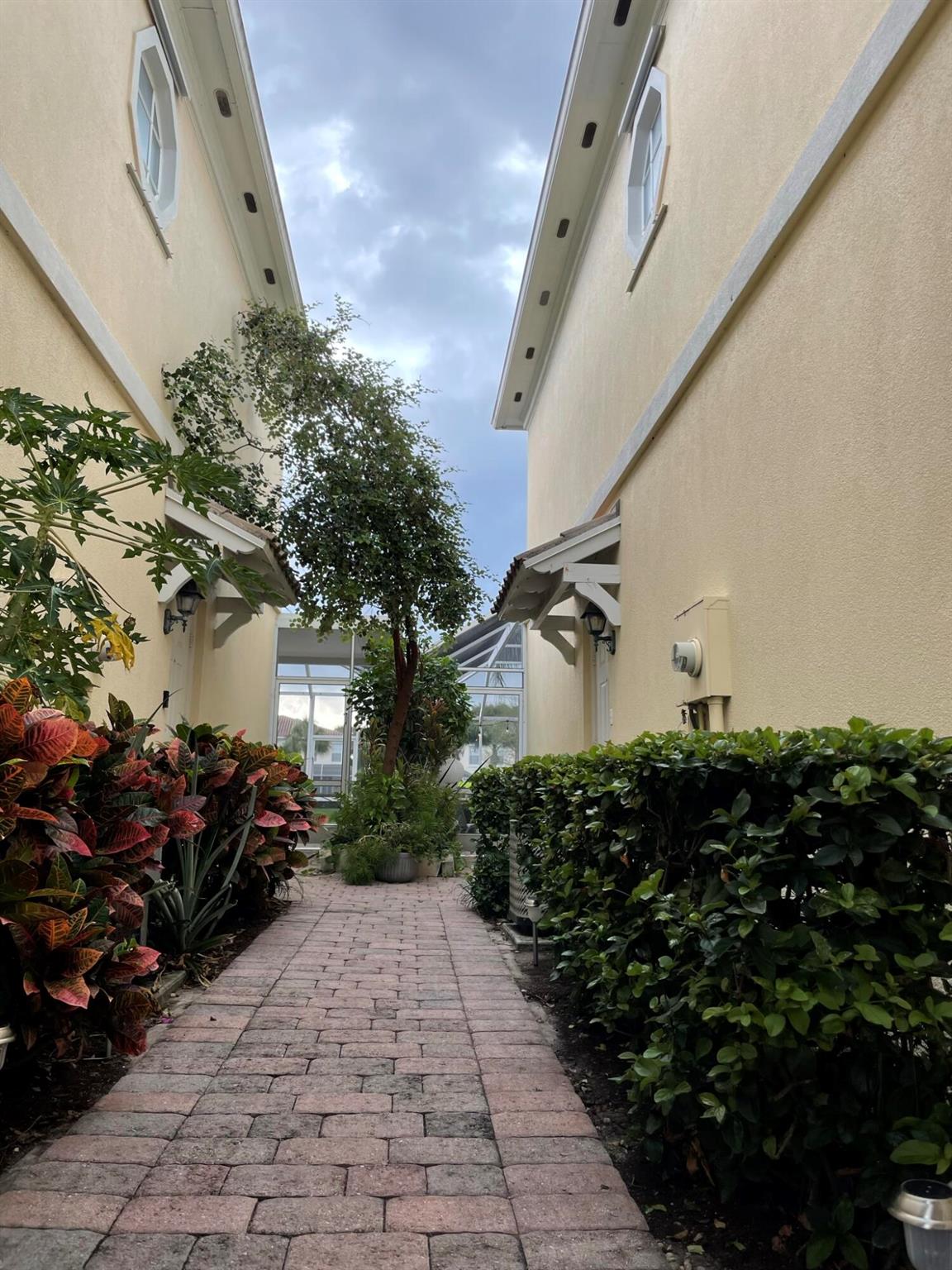 View photos, virtual tours, details... 245 Fortuna Drive