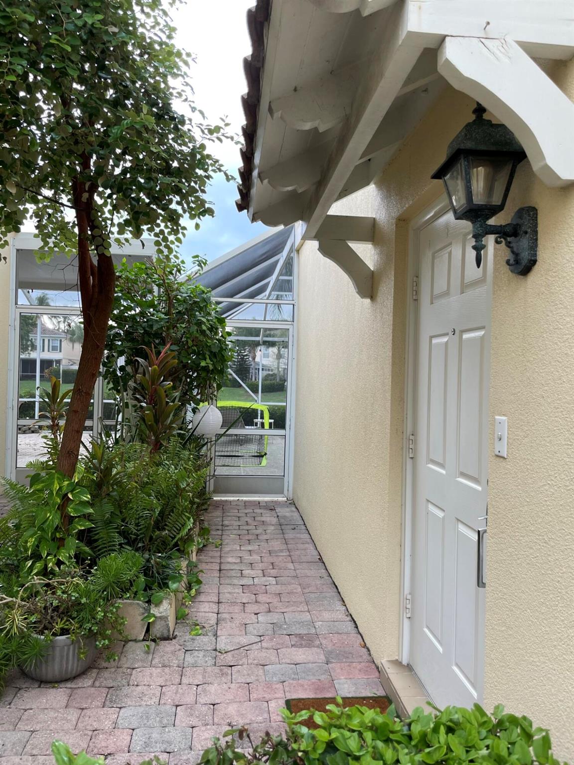 View photos, virtual tours, details... 245 Fortuna Drive