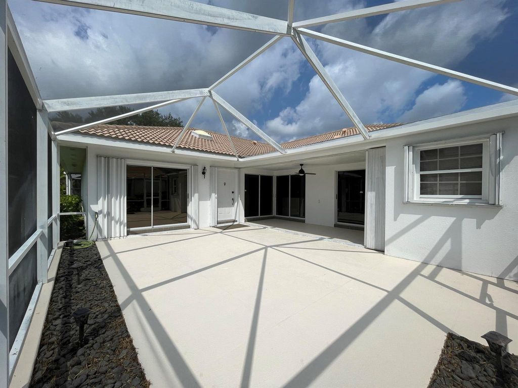 Photo of 6503 Geminata Oak Court, Palm Beach Gardens, FL 33410 (MLS # R11099056)