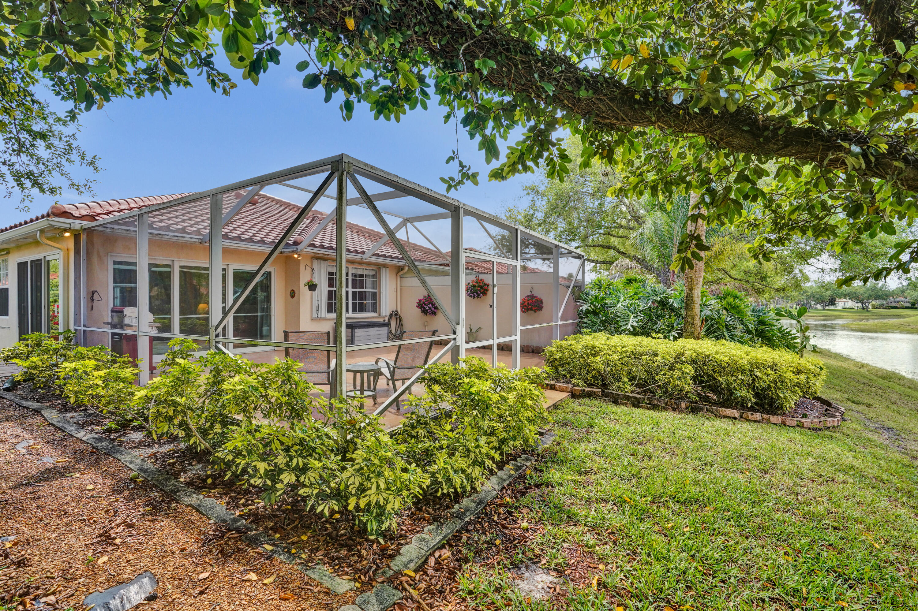 Riverwalk - Residential