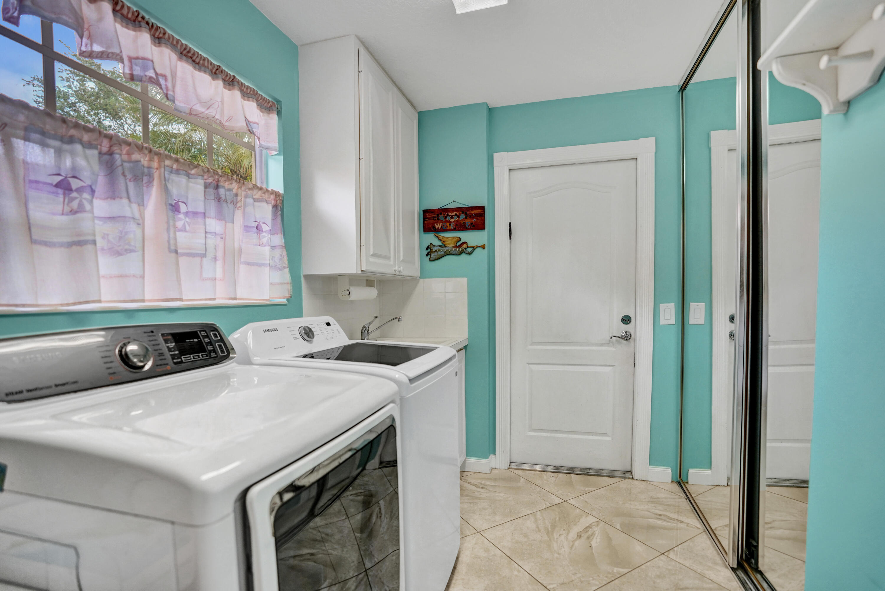 Riverwalk - Residential