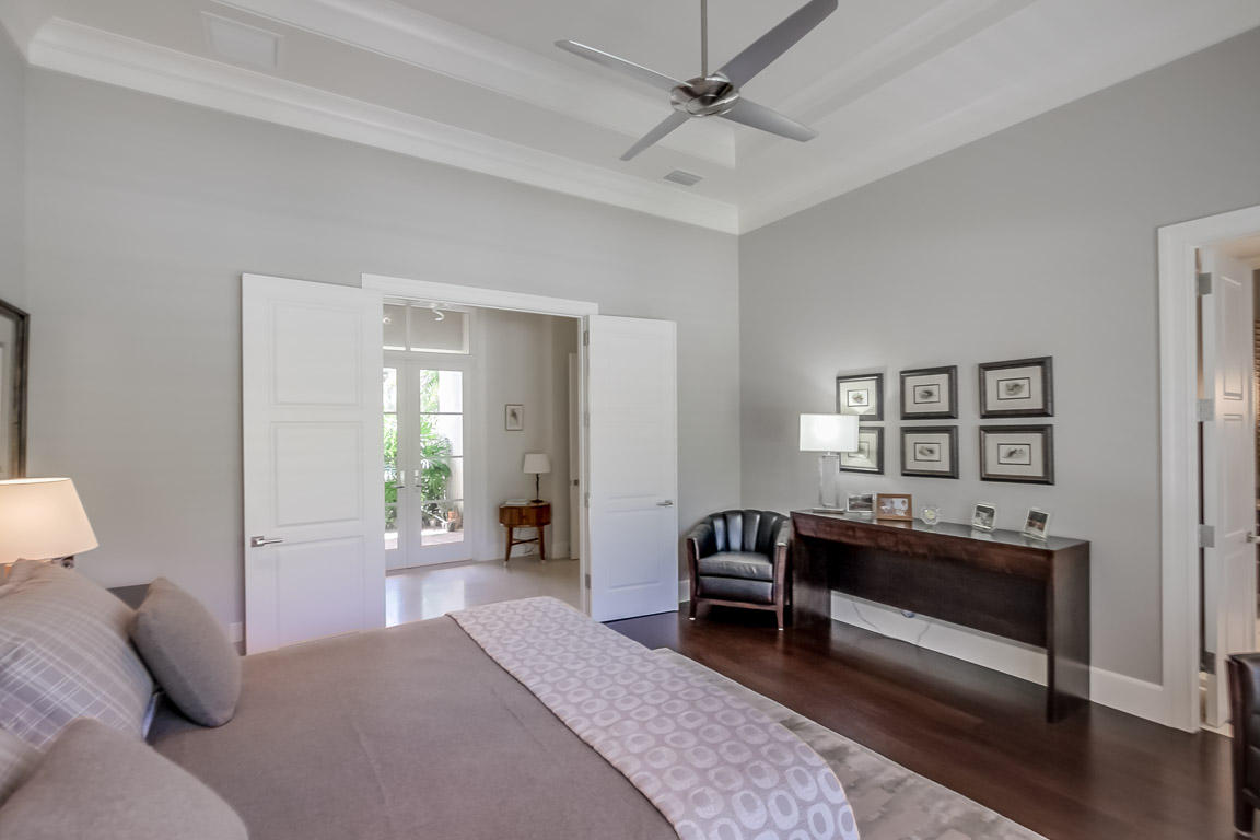 OLD PALM - Residential