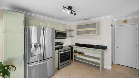 Tiny photo for 6741 FERN Street, Margate, FL 33063 (MLS # B26067639)