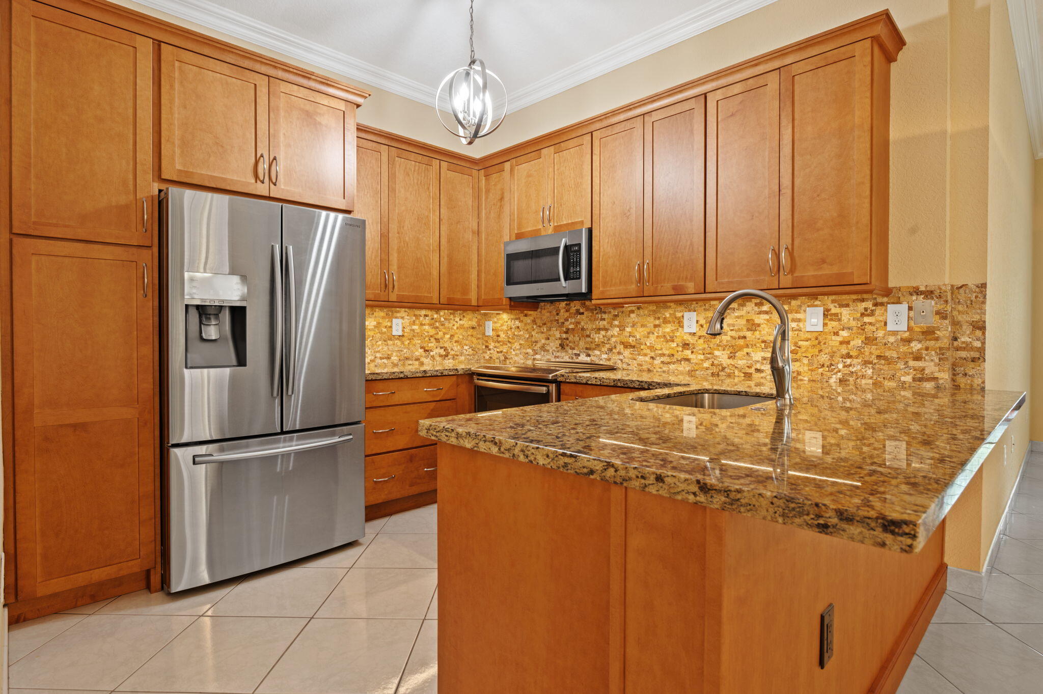 PEMBROKE FALLS PHASE 3. WATER WAYS. - Residential