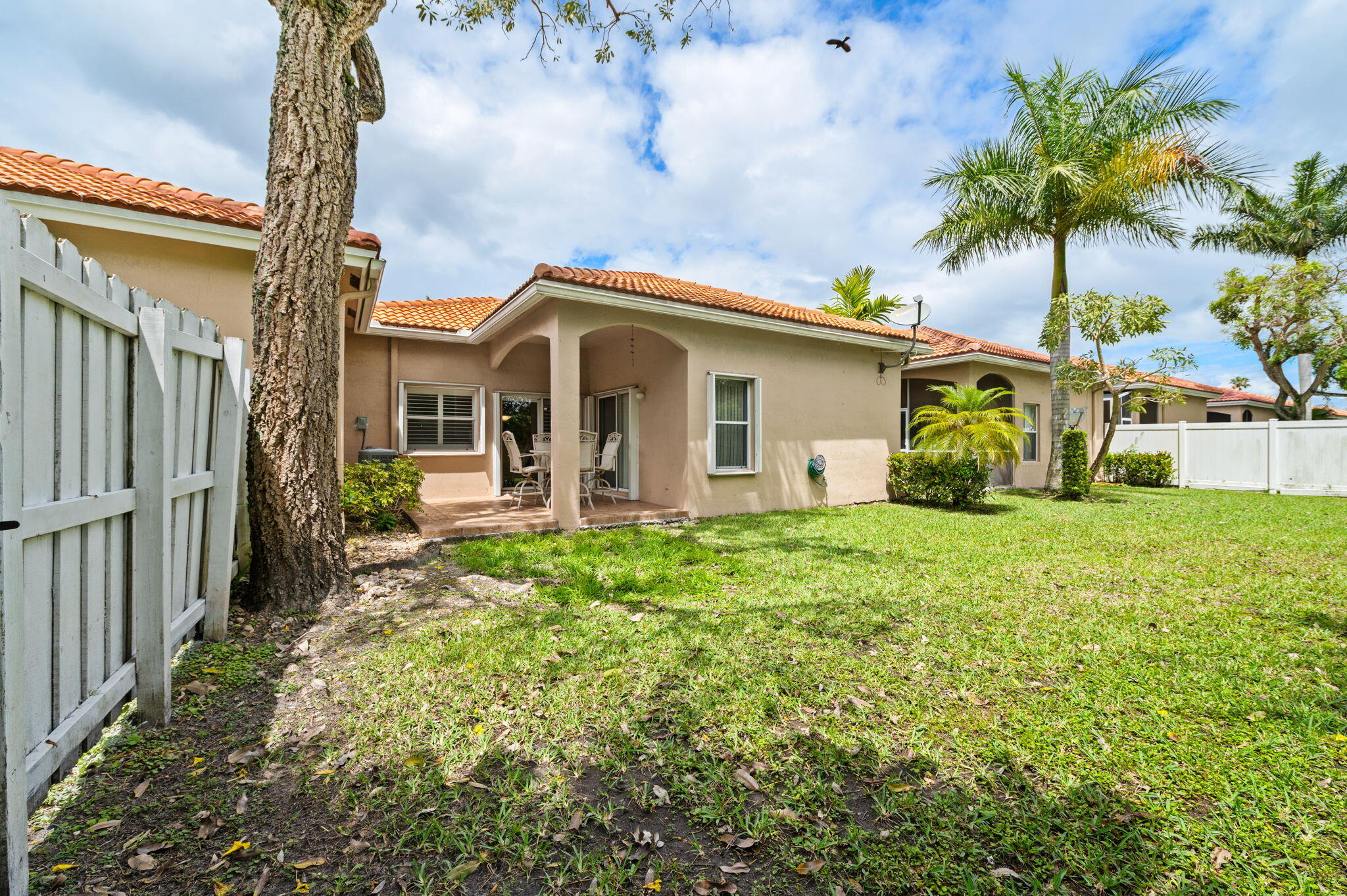 PEMBROKE FALLS PHASE 3. WATER WAYS. - Residential