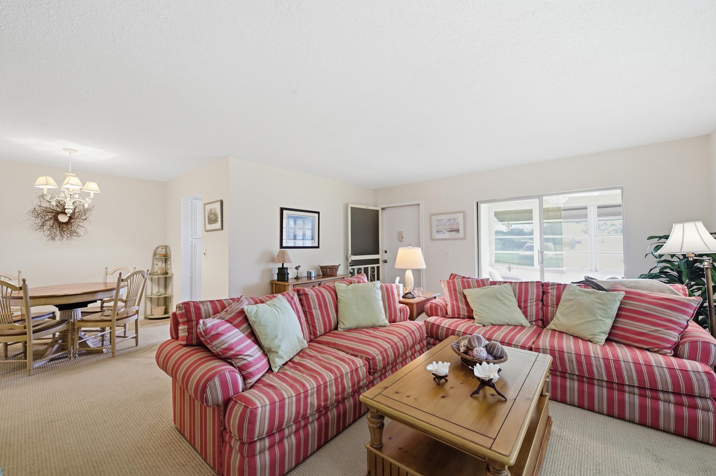 HIGH POINT OF DELRAY SEC 4 - Residential