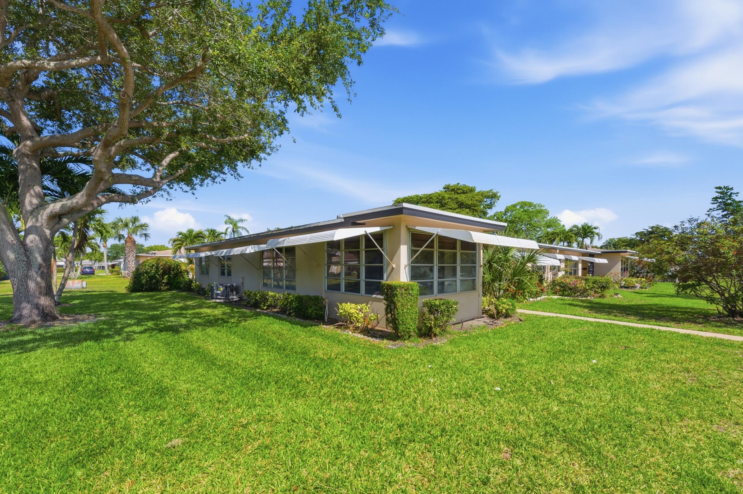 HIGH POINT OF DELRAY SEC 4 - Residential