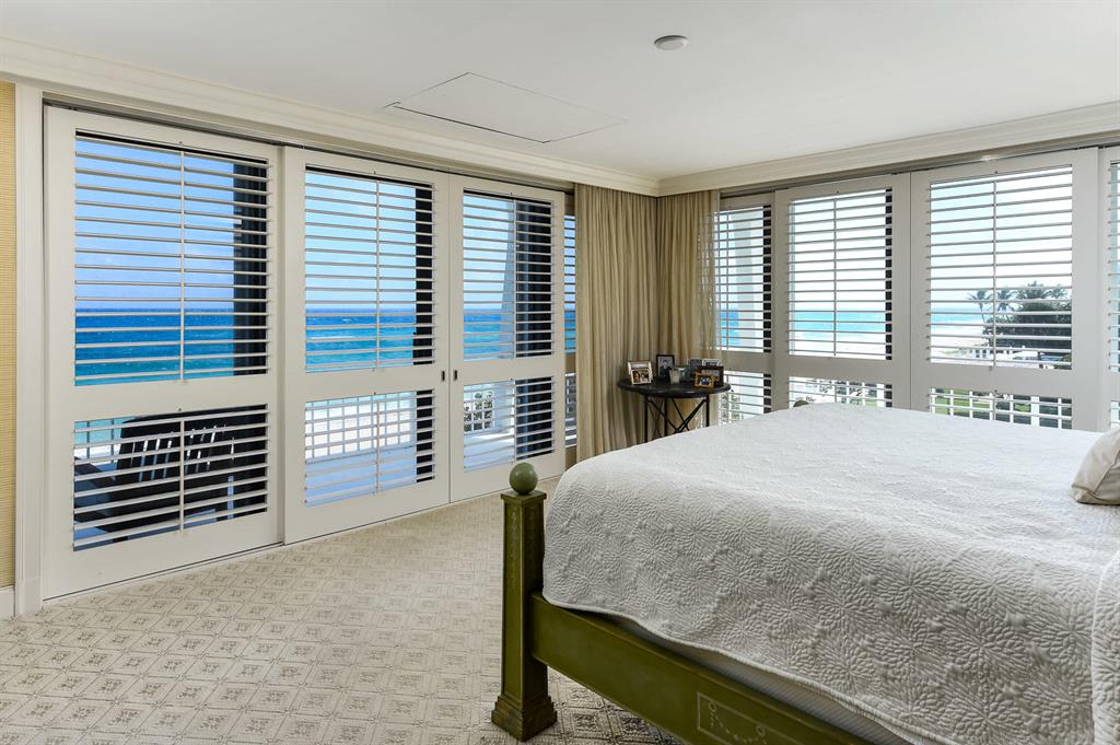 REEF CONDO - Residential