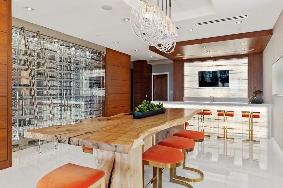 VISTABLUE SINGER ISLAND CONDO - Residential