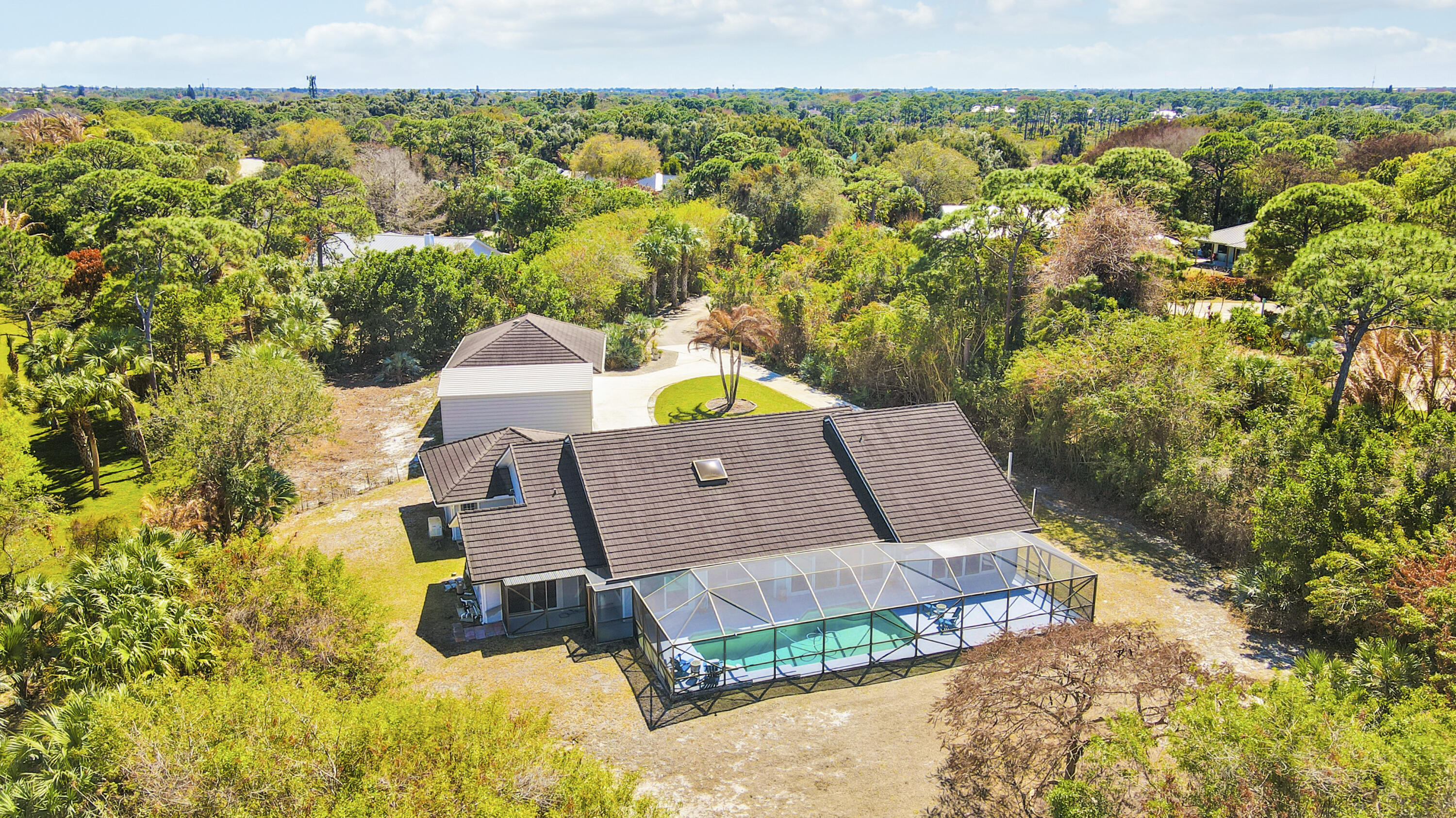 SUGARHILL - Residential