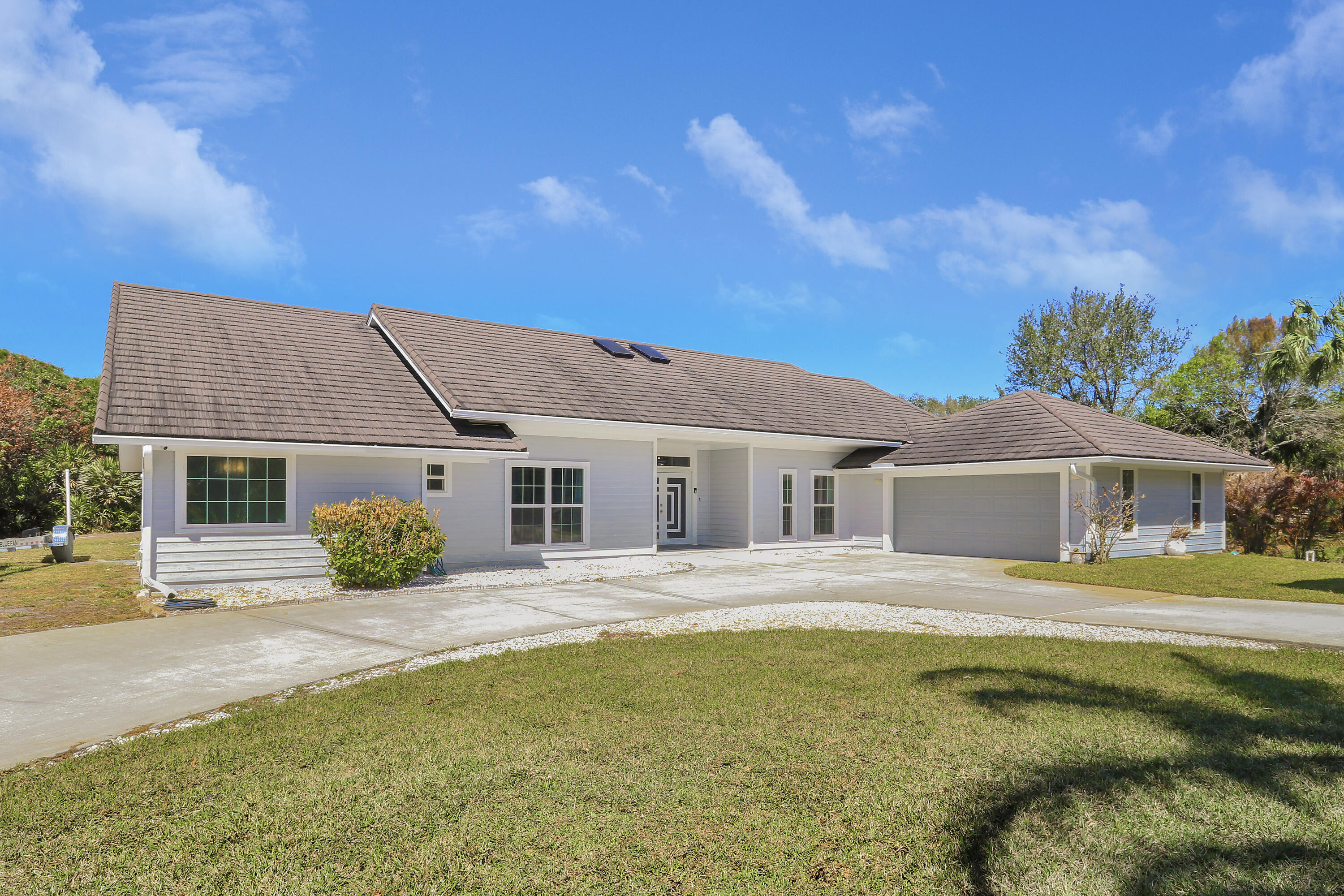 815 NE Stokes Terrace