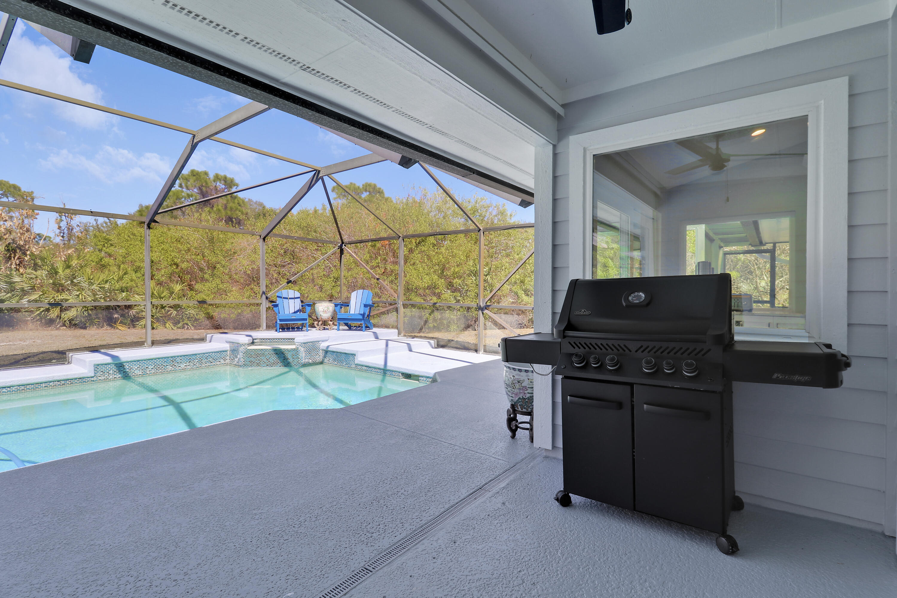 SUGARHILL - Residential