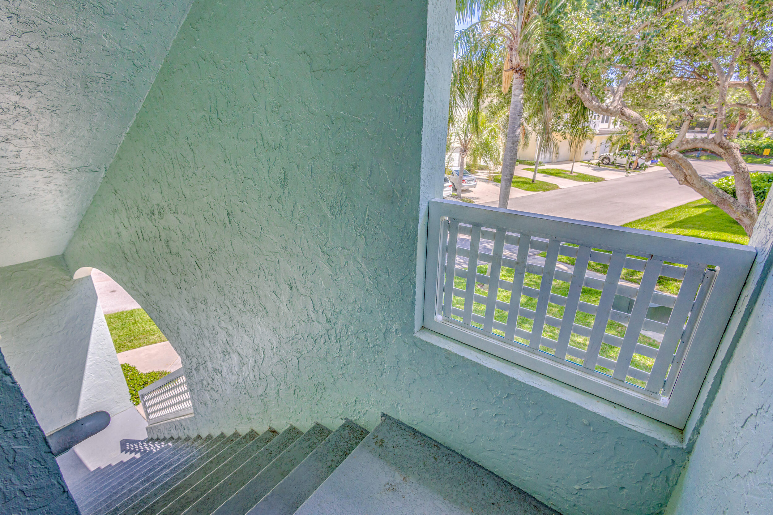 SEA COLONY CONDO - Residential Lease