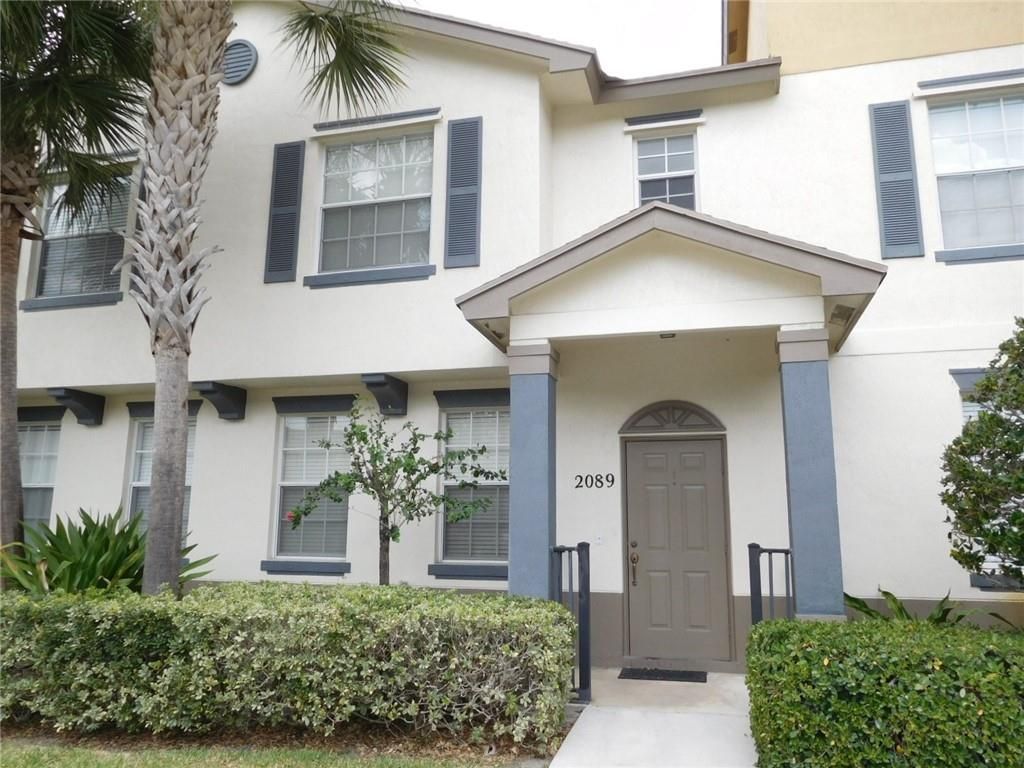 Photo of 2089 SE Fern Park Dr, Port Saint Lucie, FL 34952 (MLS # F10286926)