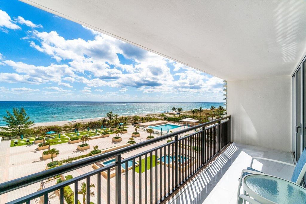 Photo of 2000 S Ocean Boulevard #5-E, Boca Raton, FL 33432 (MLS # R11022495)