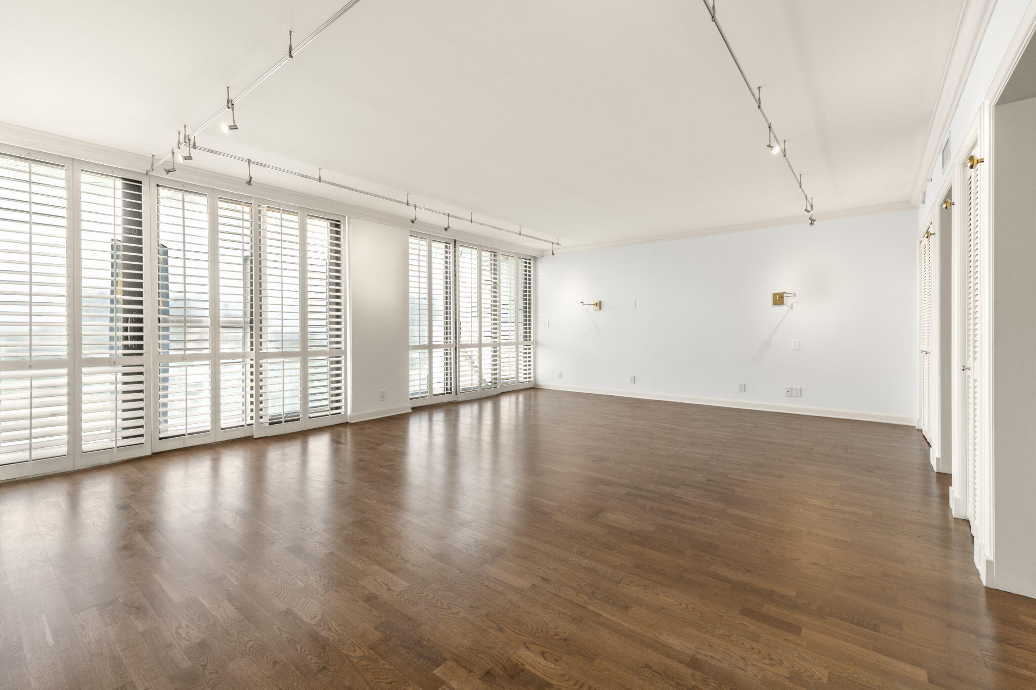 PLAZA OF THE PALM BEACHES CONDO - Residential