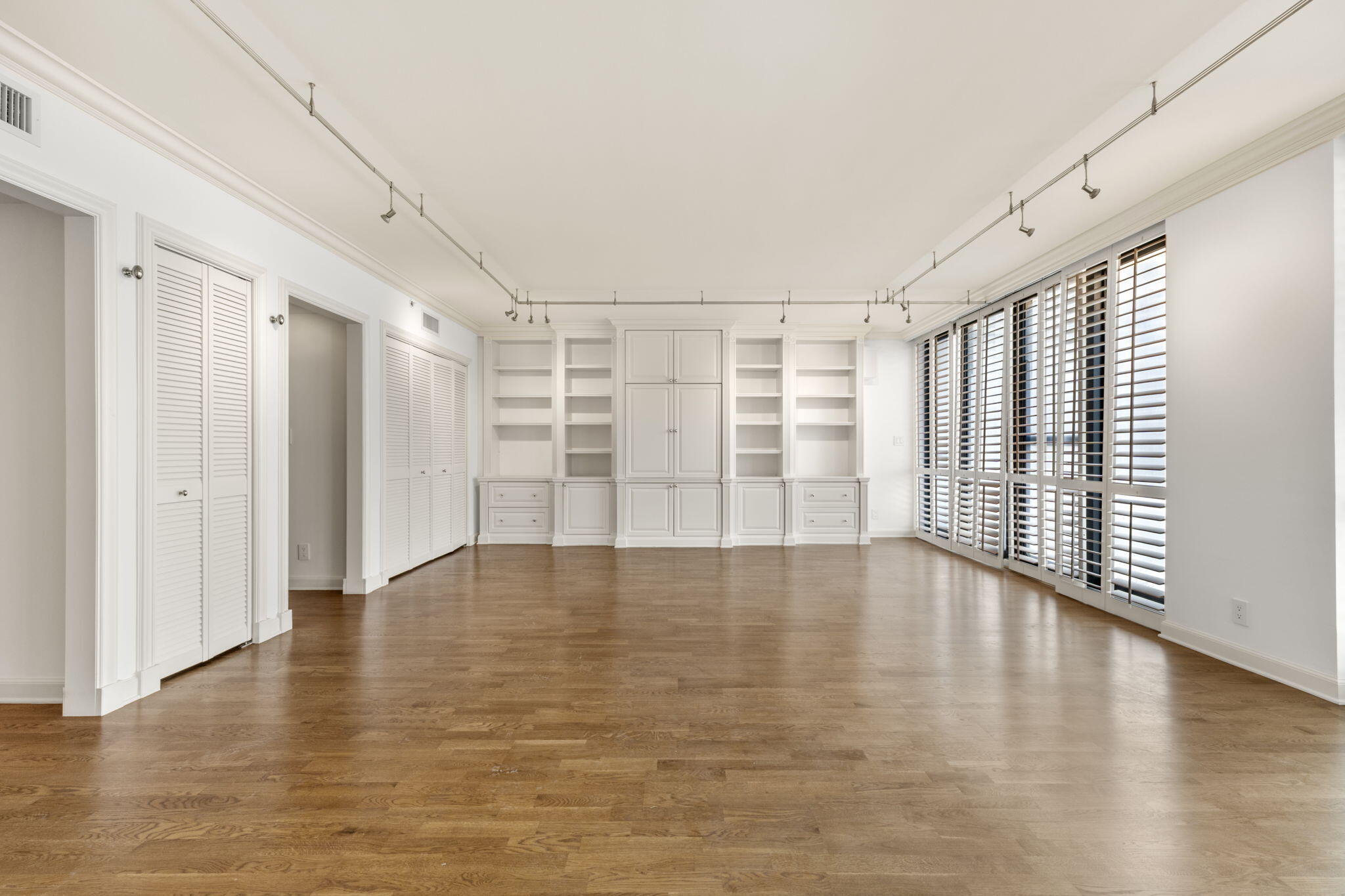 PLAZA OF THE PALM BEACHES CONDO - Residential