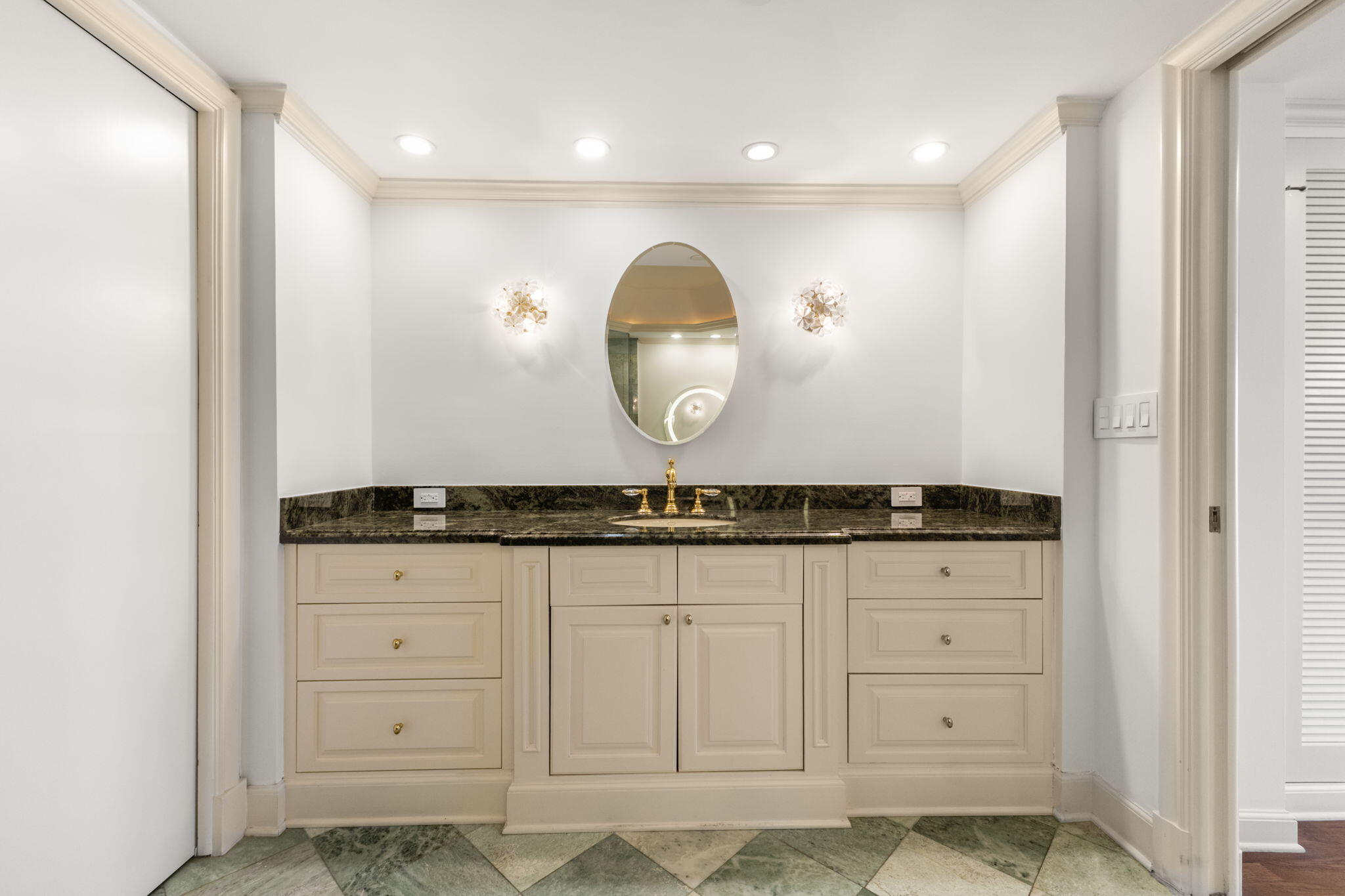 PLAZA OF THE PALM BEACHES CONDO - Residential