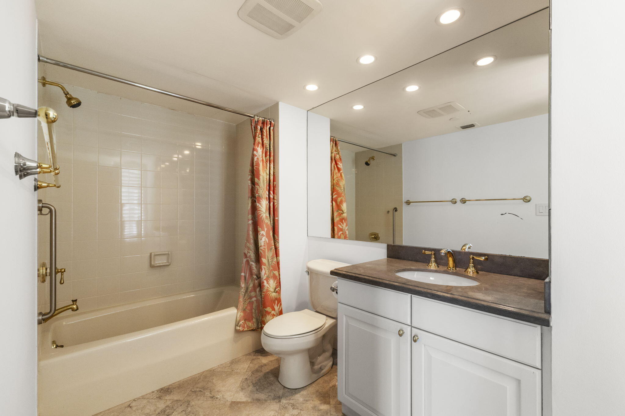 PLAZA OF THE PALM BEACHES CONDO - Residential