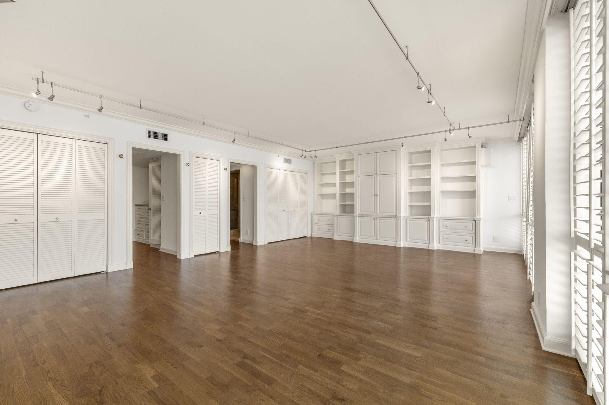 PLAZA OF THE PALM BEACHES CONDO - Residential