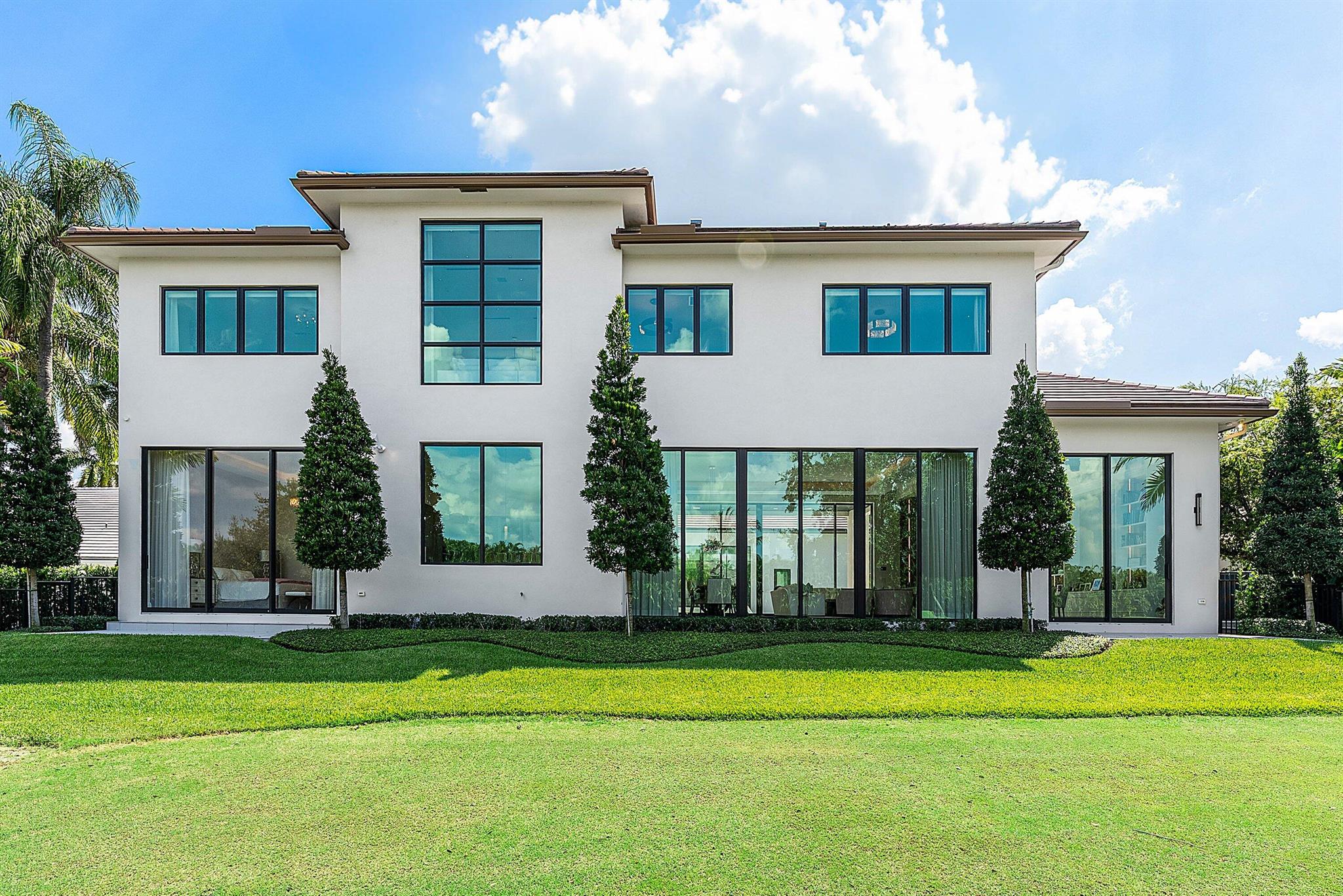 ST ANDREWS COUNTRY CLUB - Residential