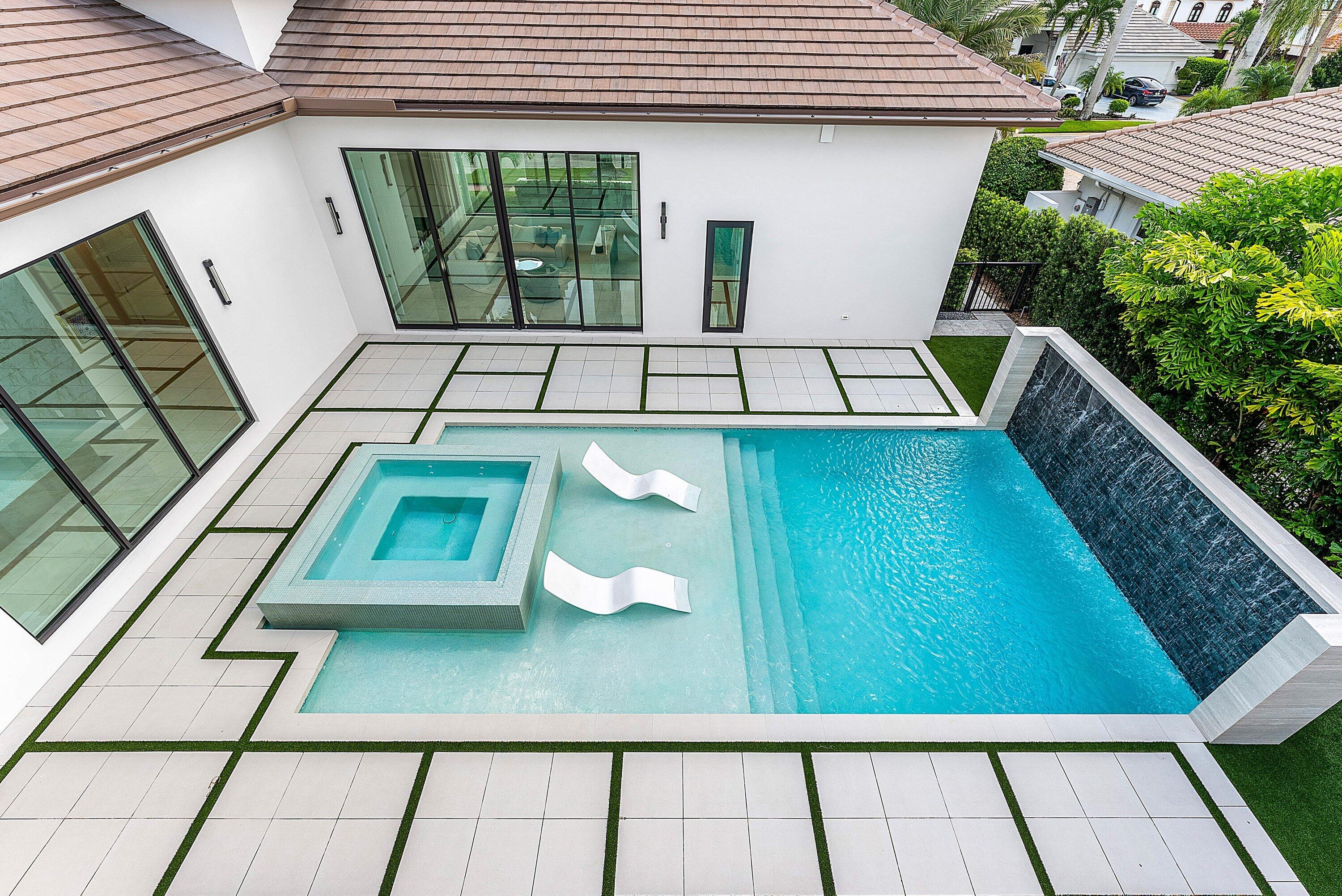 ST ANDREWS COUNTRY CLUB - Residential