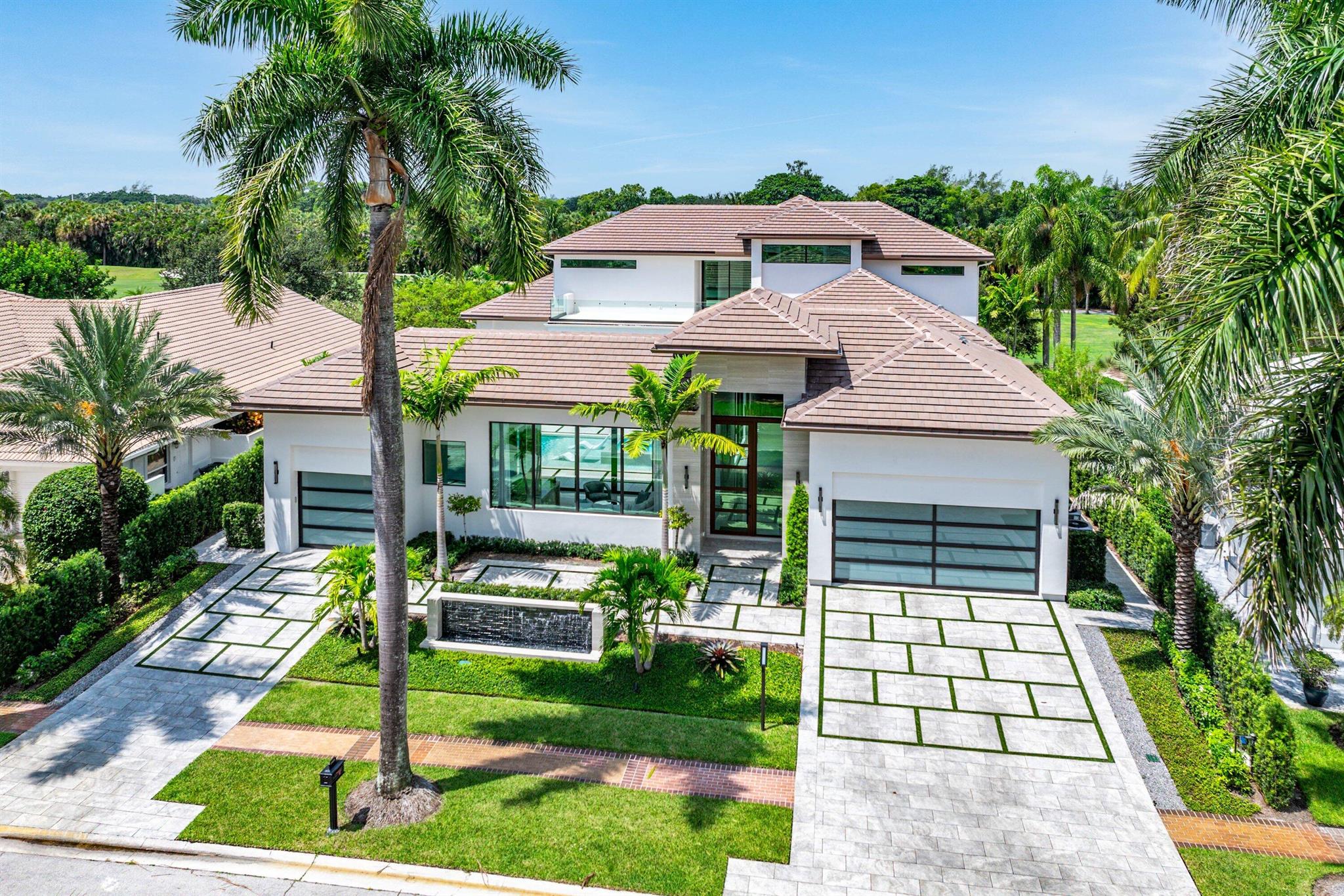 ST ANDREWS COUNTRY CLUB - Residential