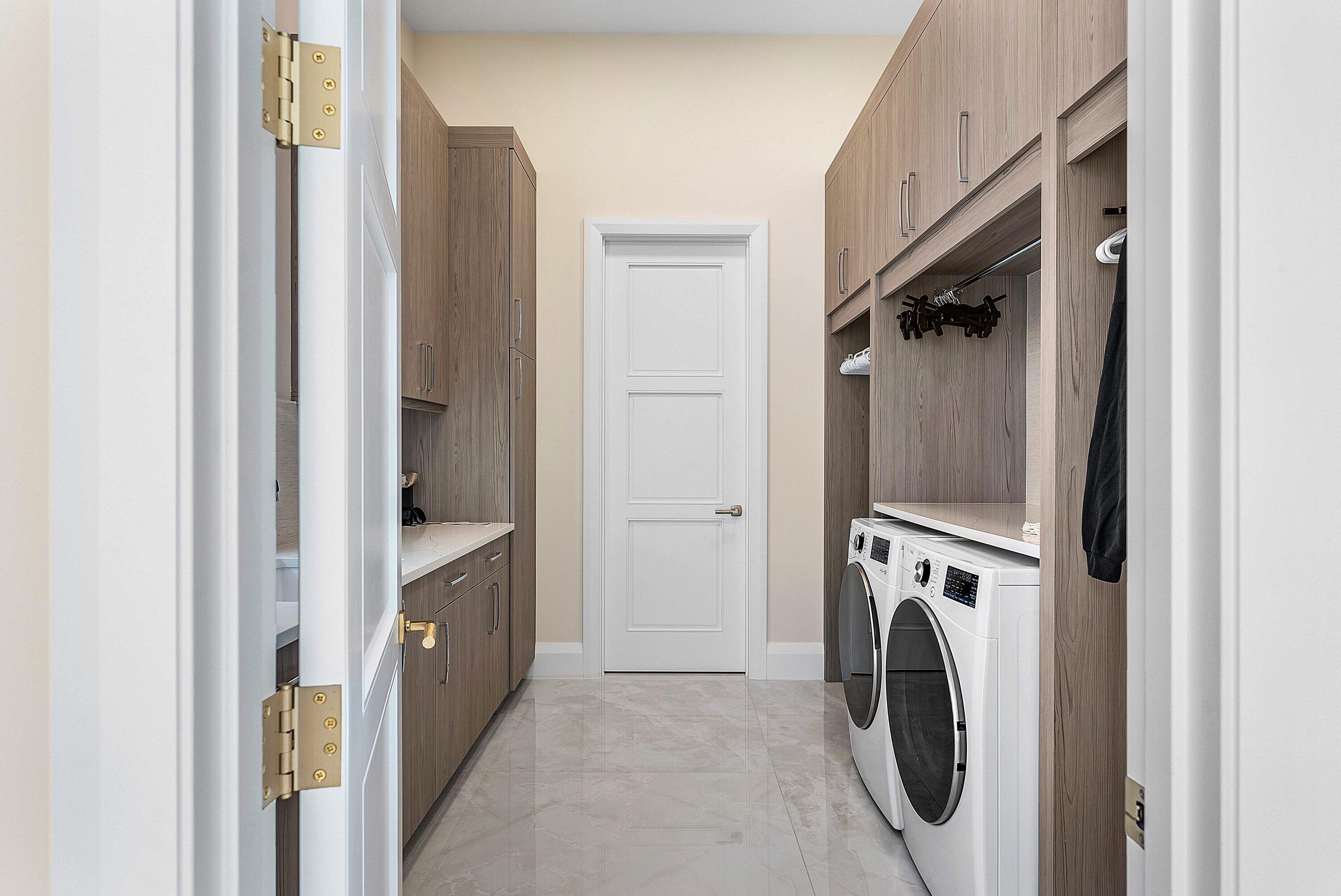 ST ANDREWS COUNTRY CLUB - Residential