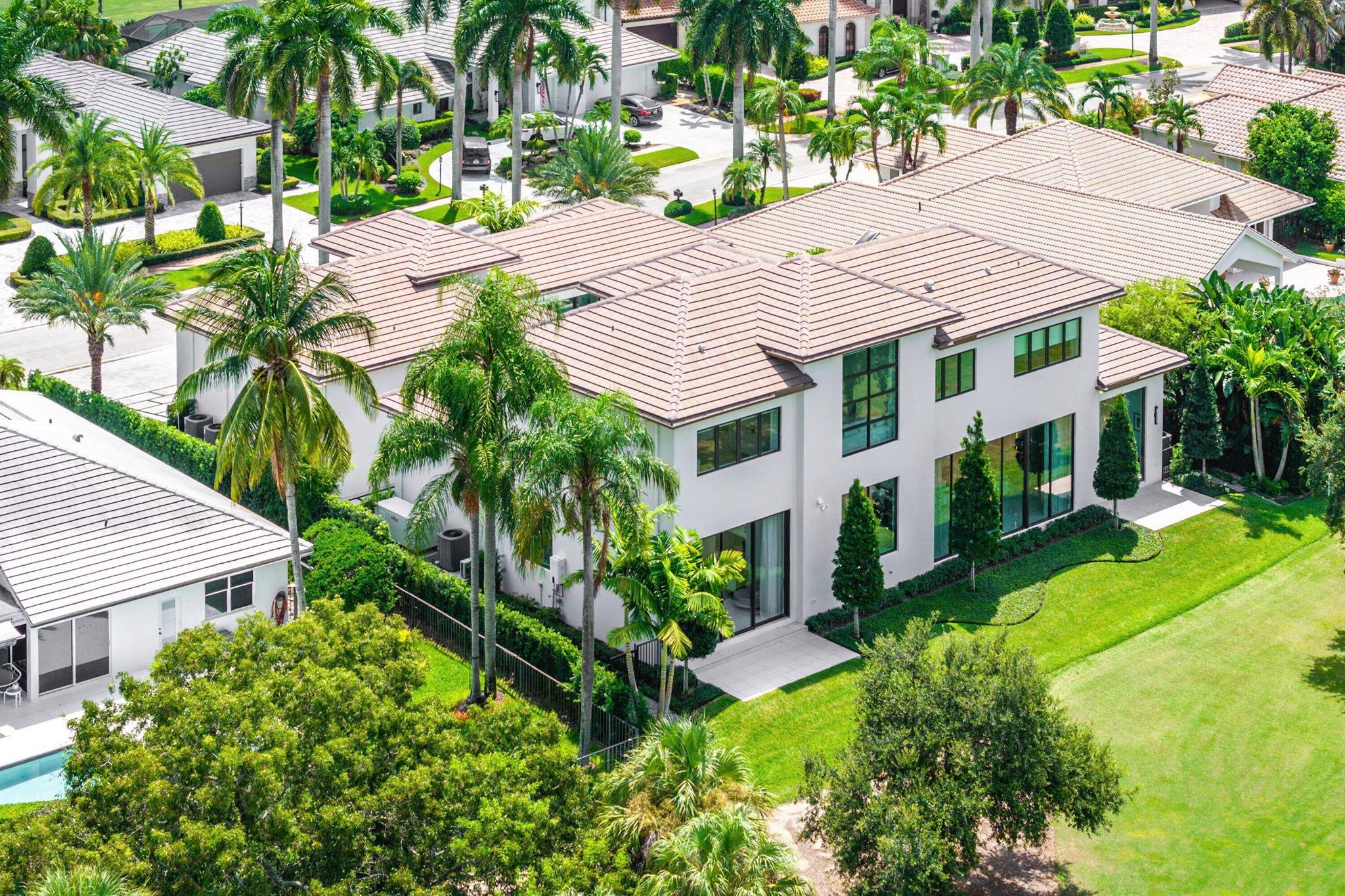 ST ANDREWS COUNTRY CLUB - Residential