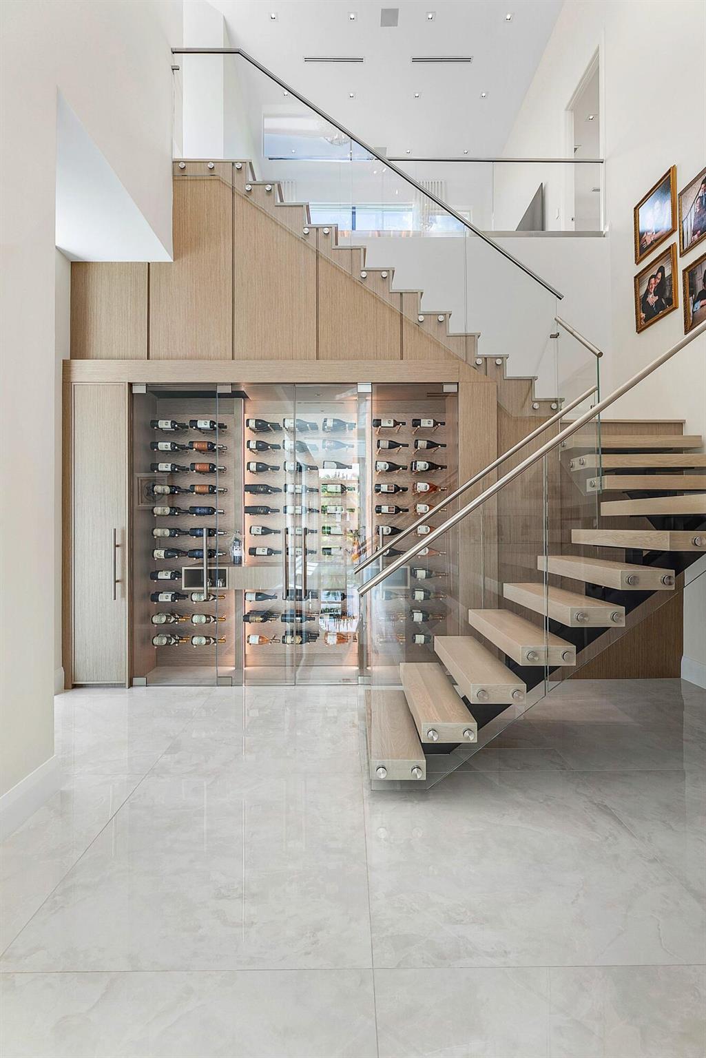 ST ANDREWS COUNTRY CLUB - Residential