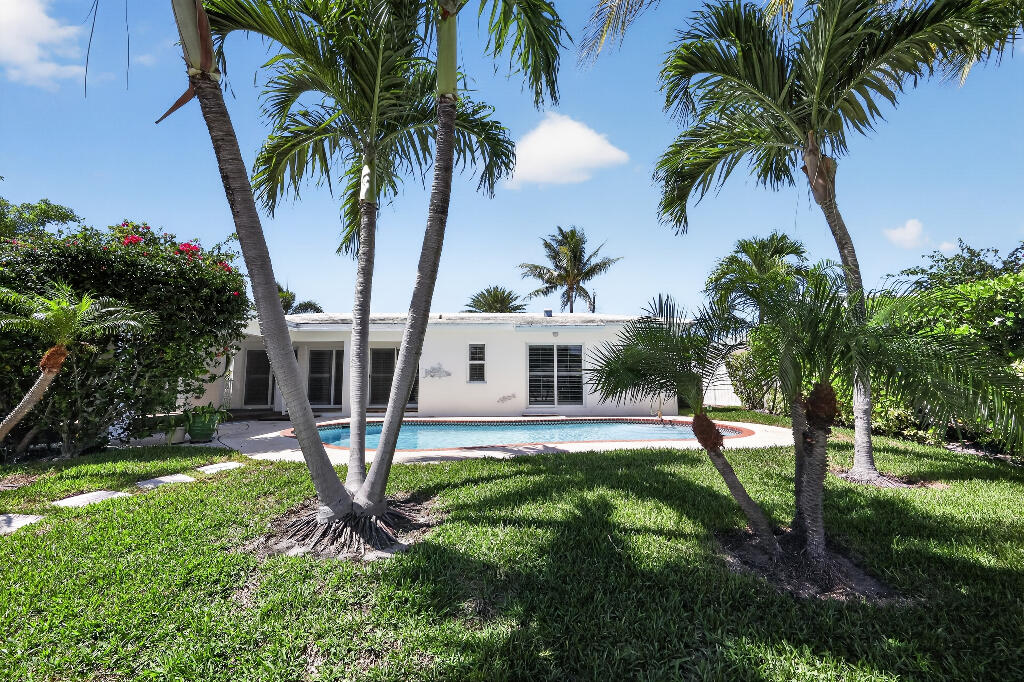 636 Kingfish Road