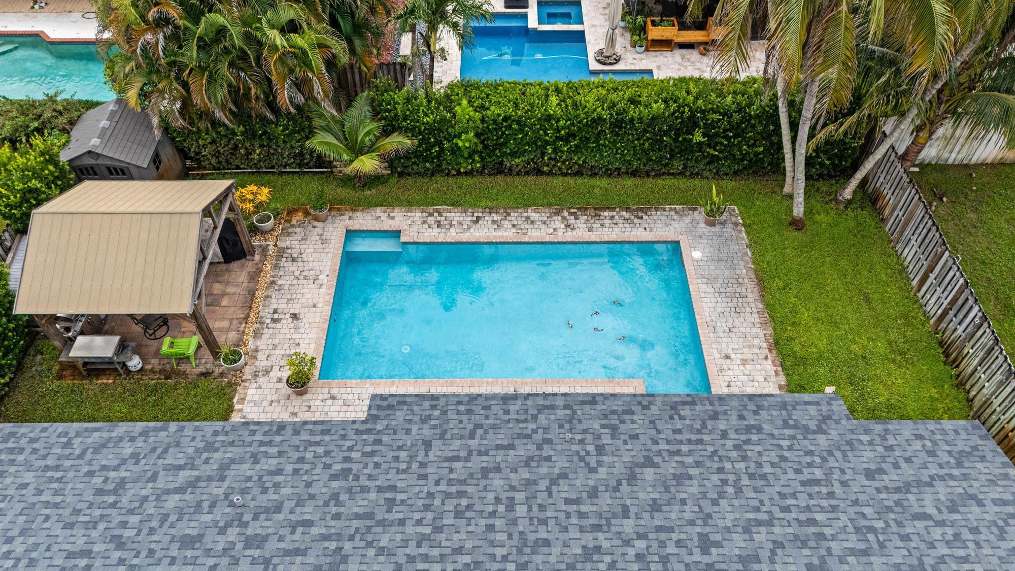 FLAMINGO GARDENS-JACARAND - Residential