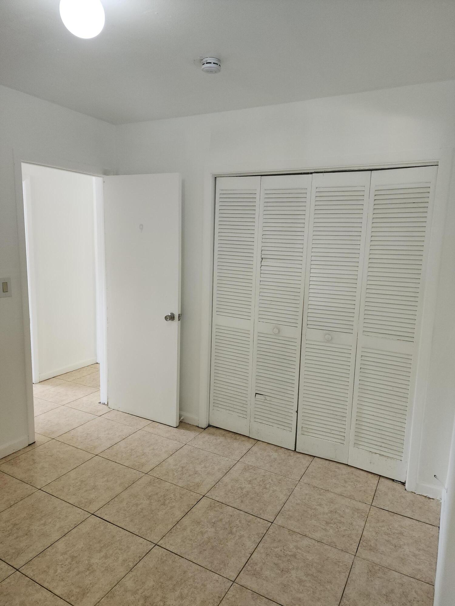 POMPANO PARK - Residential Lease