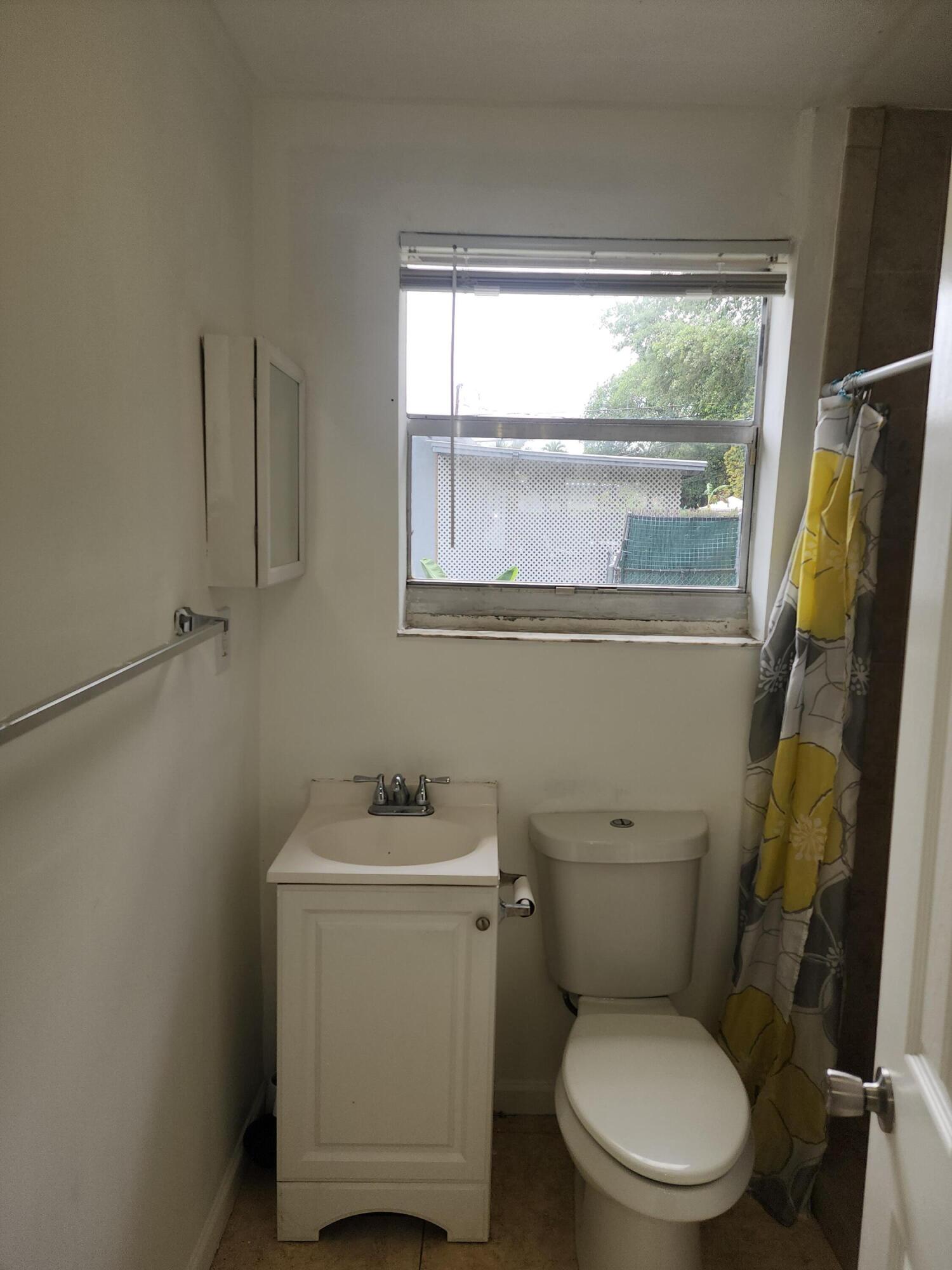 POMPANO PARK - Residential Lease