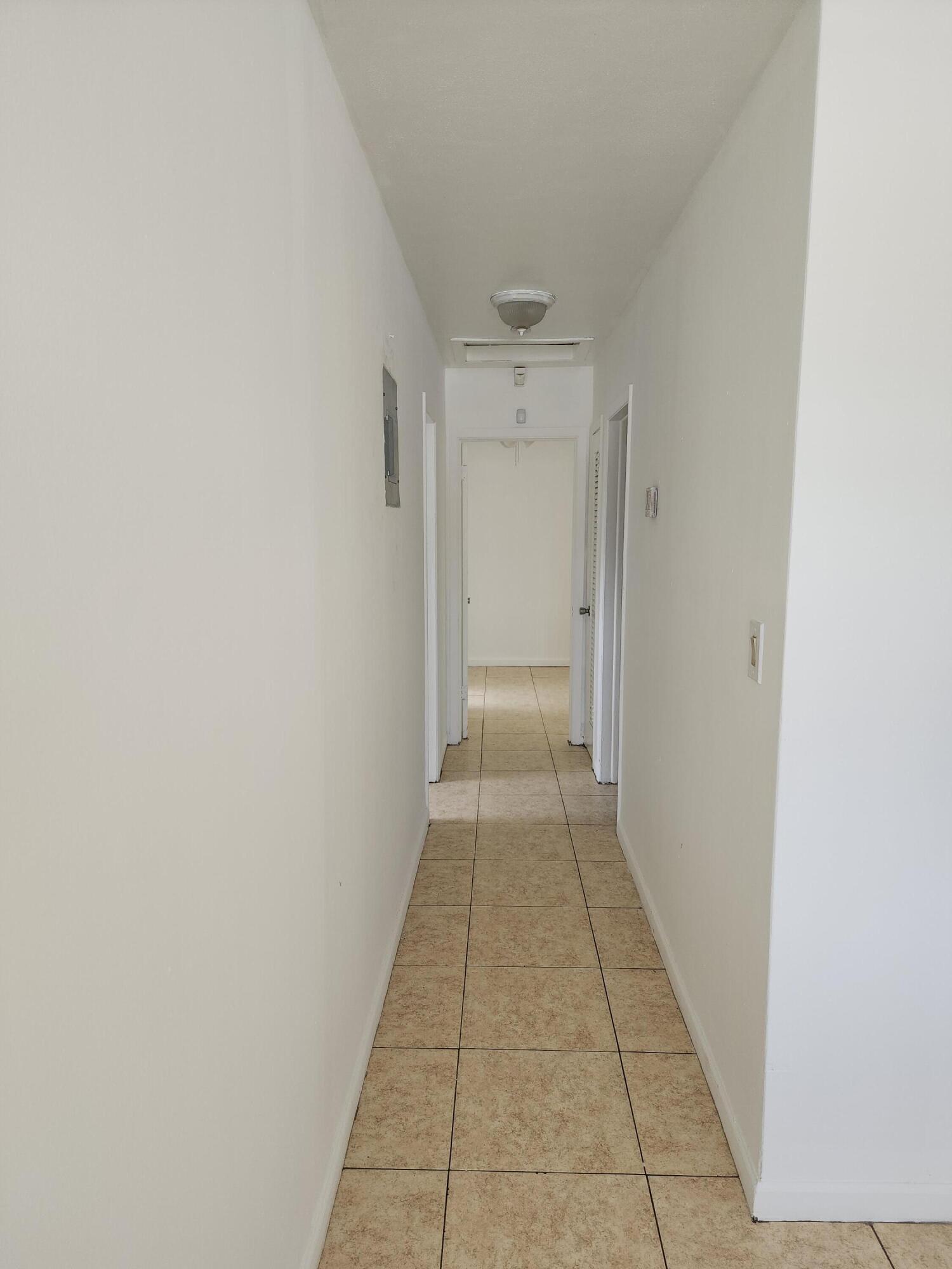 POMPANO PARK - Residential Lease