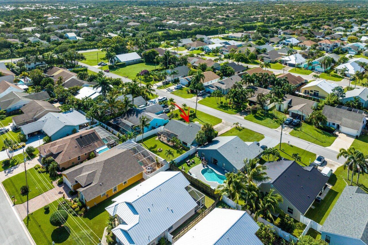 NORTH PALM BEACH HEIGHTS - Residential Lease