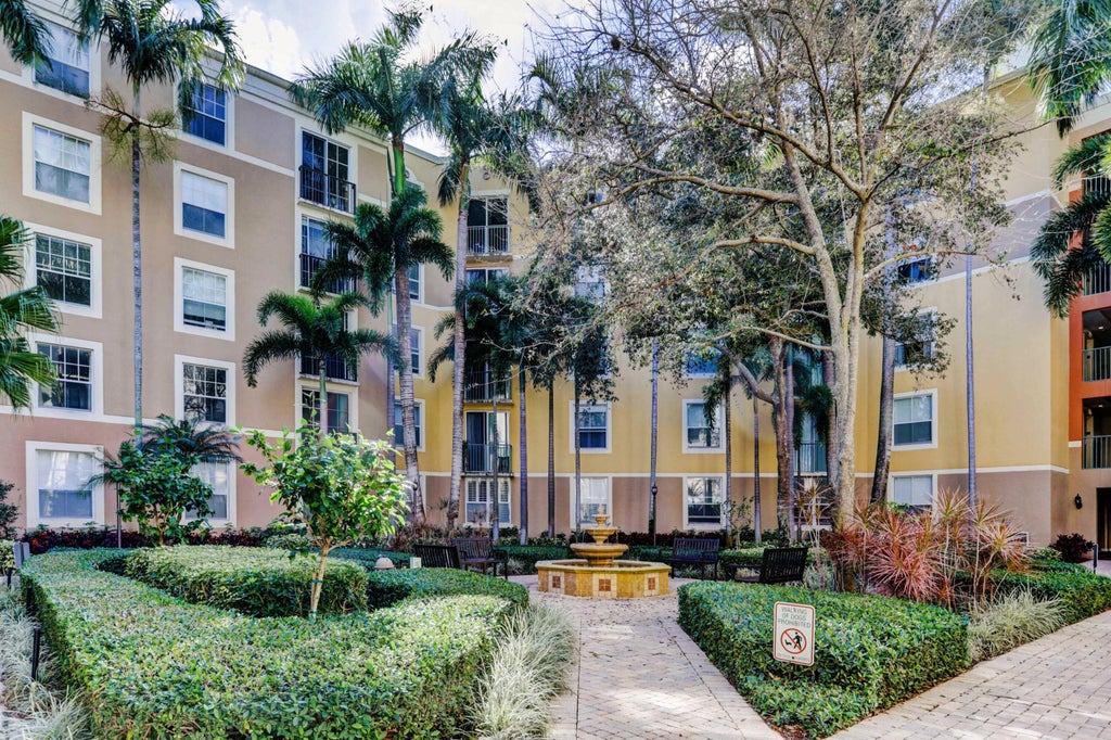 Photo of 630 S Sapodilla Avenue S #321, West Palm Beach, FL 33401 (MLS # B26054384)