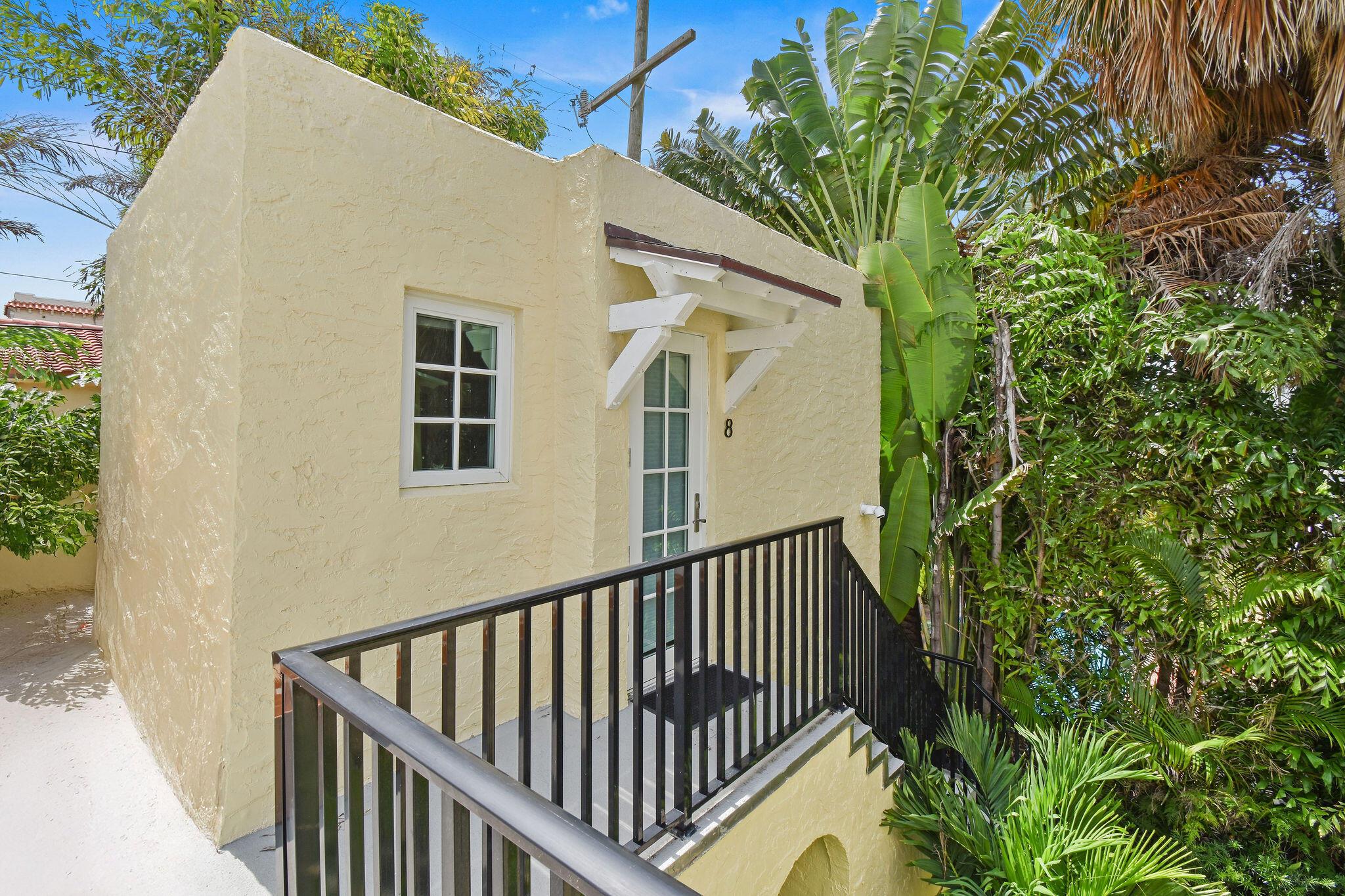 JEANETTE COURT - Commercial Sale