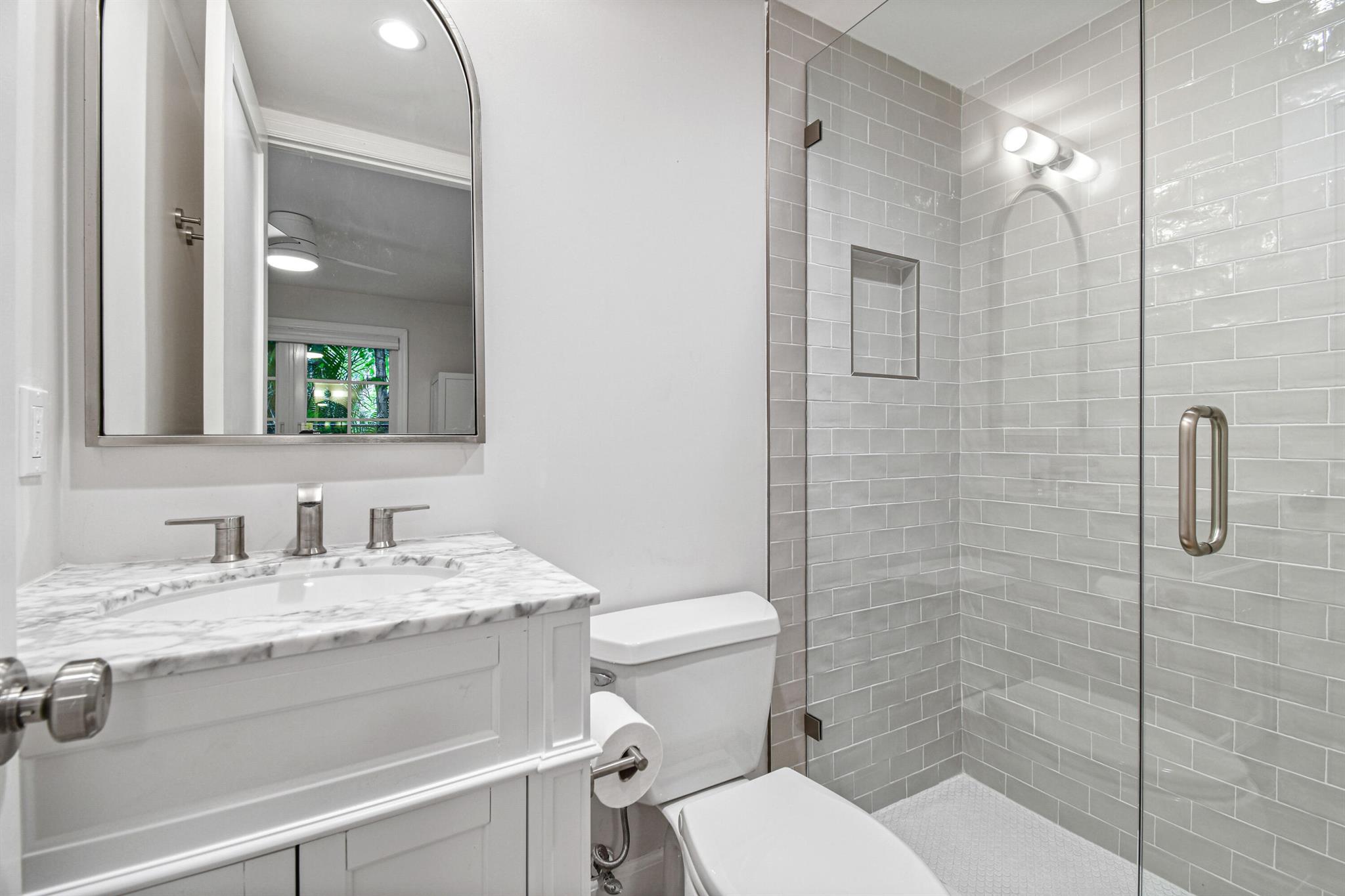 JEANETTE COURT - Commercial Sale