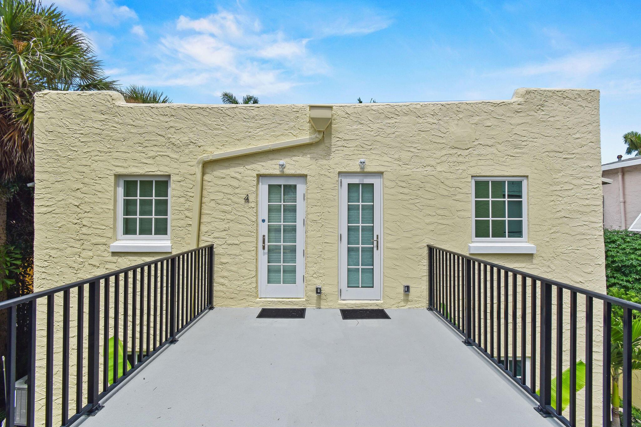 JEANETTE COURT - Commercial Sale