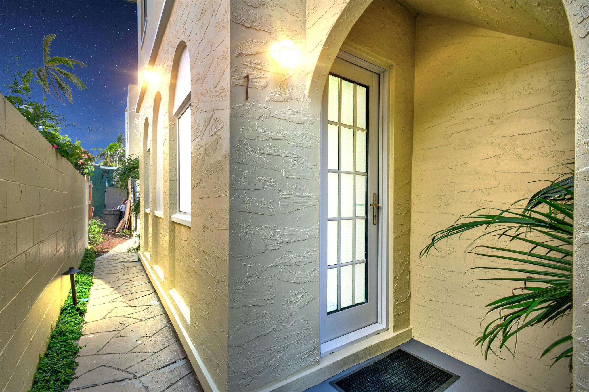 JEANETTE COURT - Commercial Sale