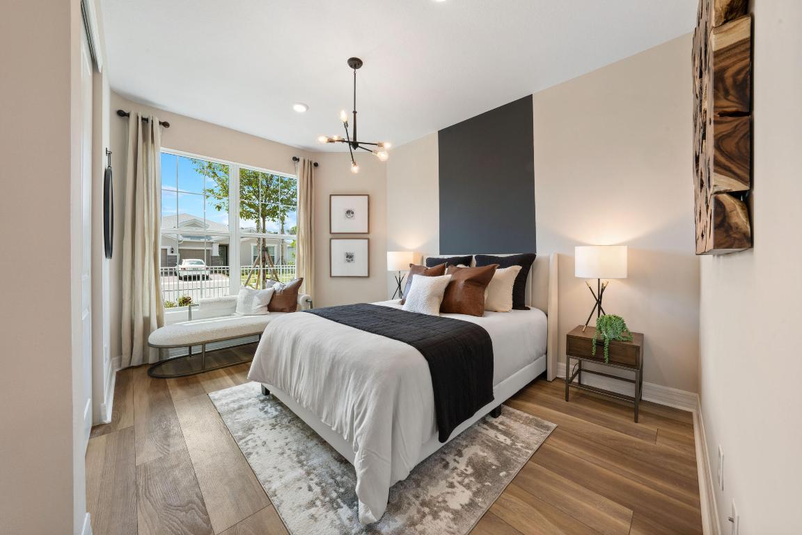 HARBOR ISLE - Residential