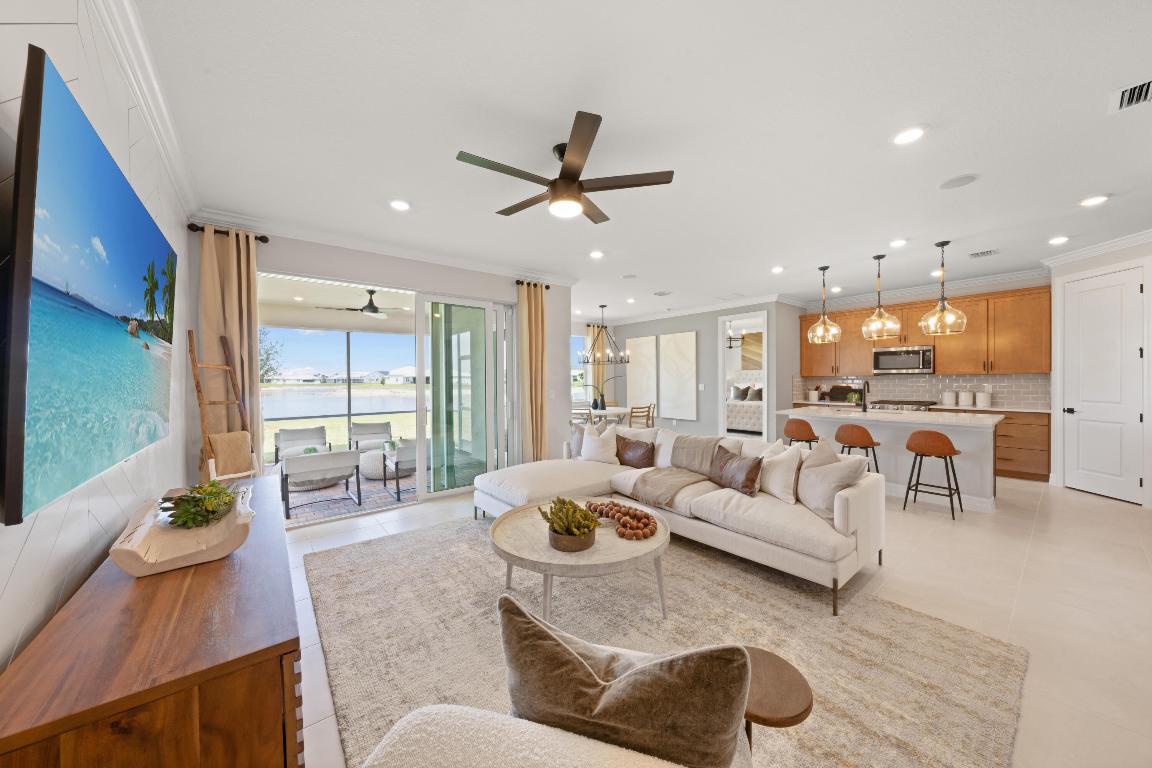 HARBOR ISLE - Residential