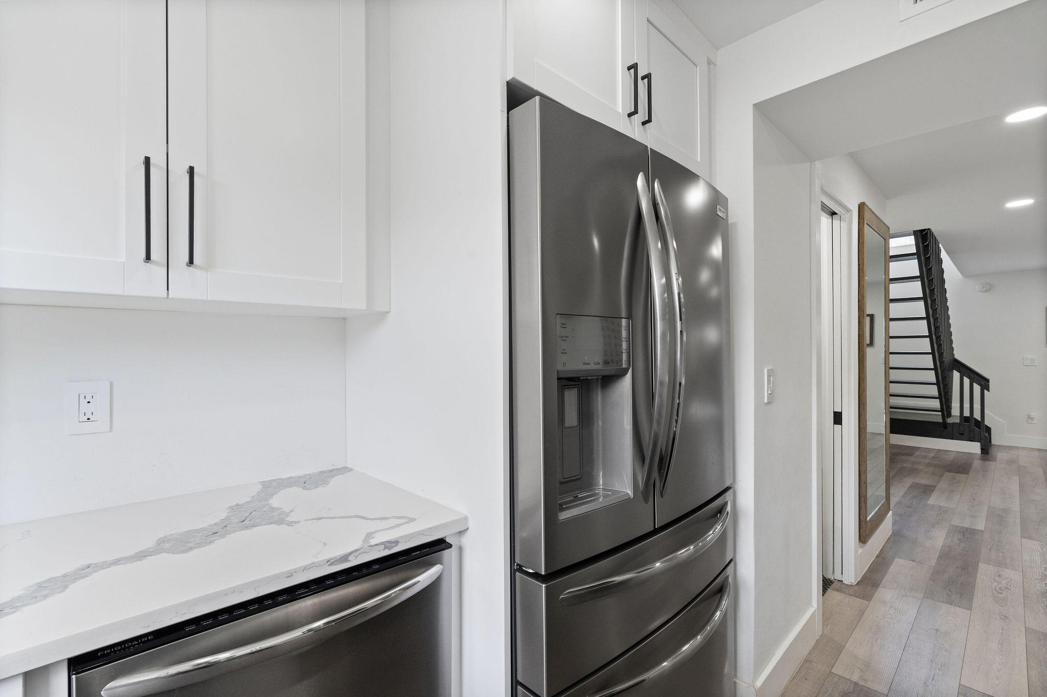 FLAMINGO GARDENS - Residential Lease