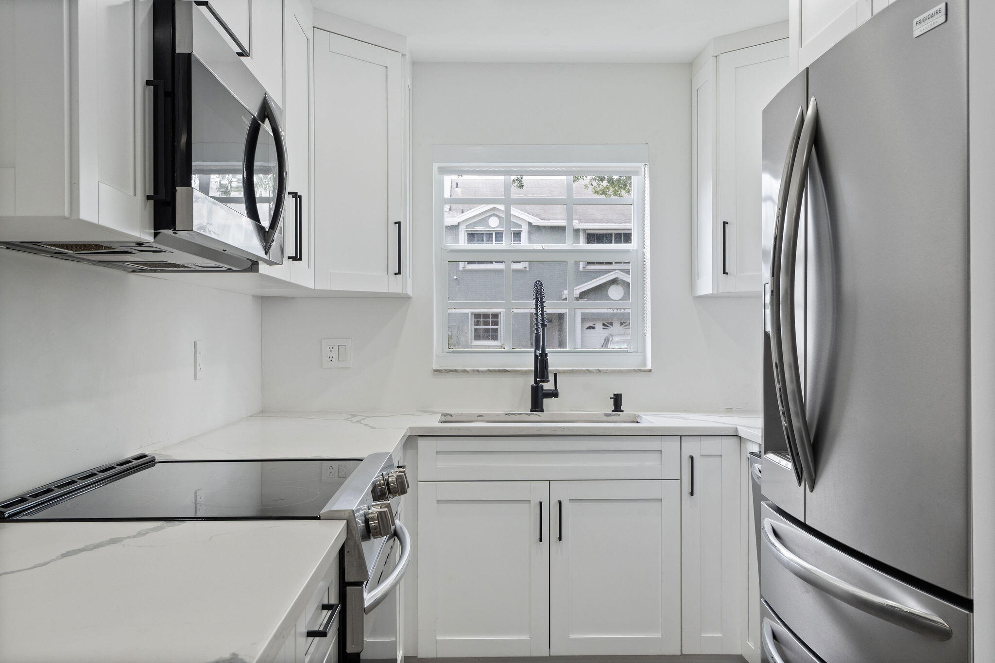 FLAMINGO GARDENS - Residential Lease