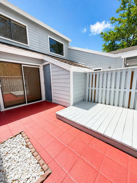 Tiny photo for 2035 Winners Circle, North Lauderdale, FL 33068 (MLS # B26023266)