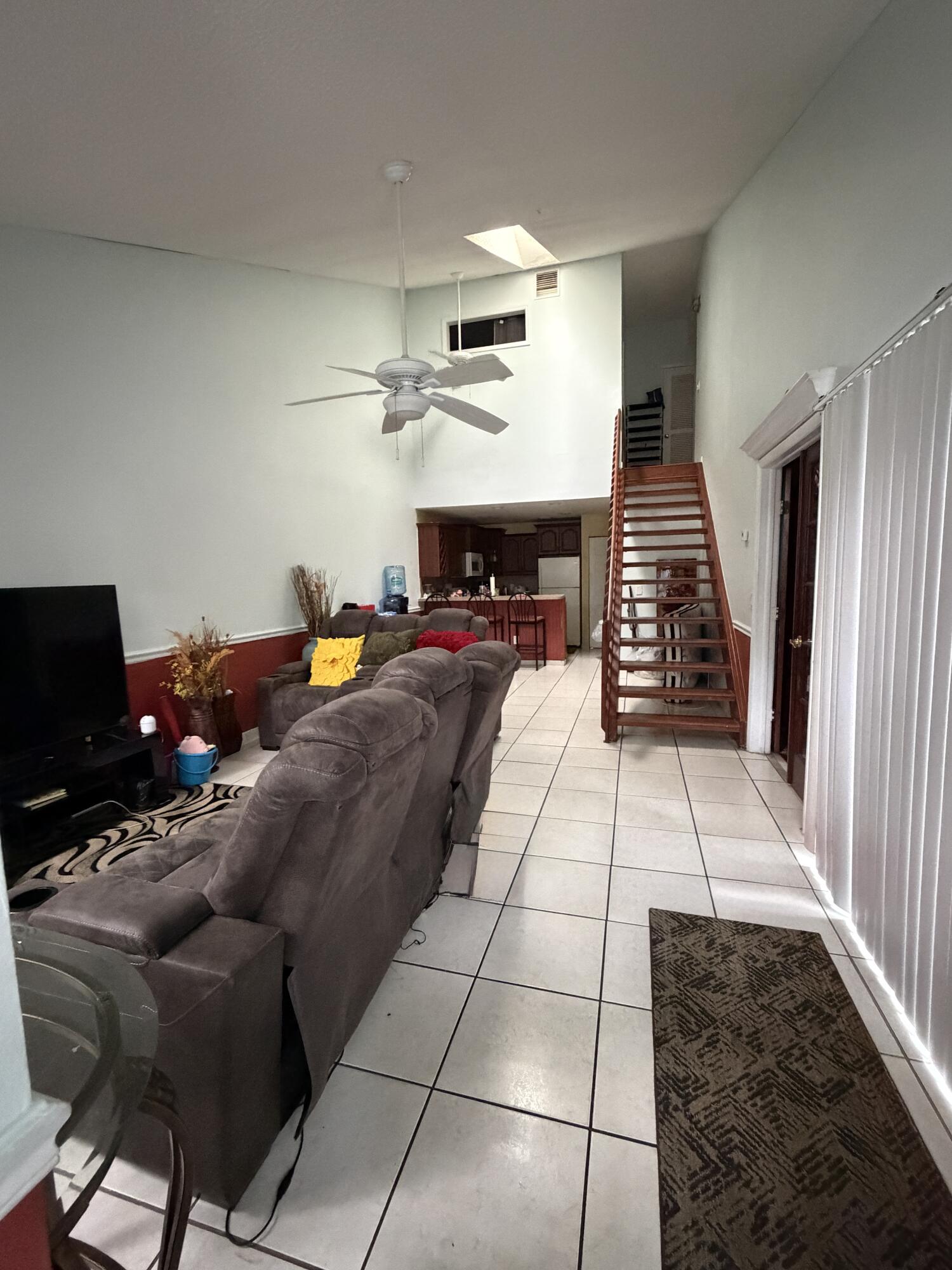 ROCK ISLAND LAND CORP - Residential